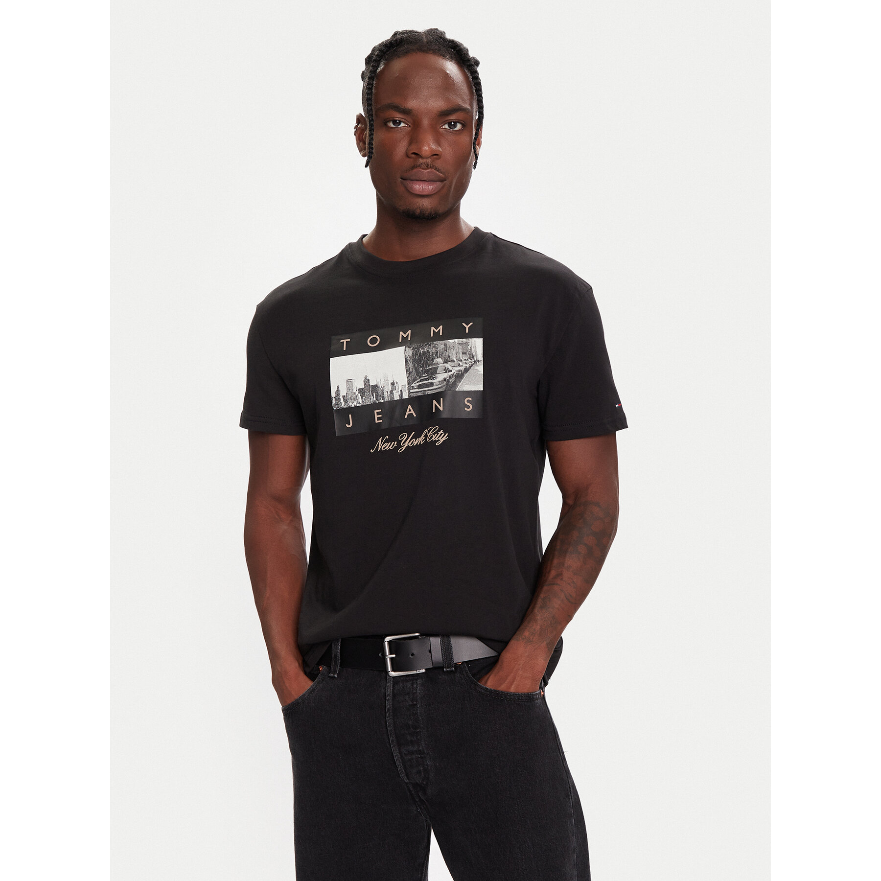 Tommy Jeans T-Shirt DM0DM22464 Schwarz Regular Fit