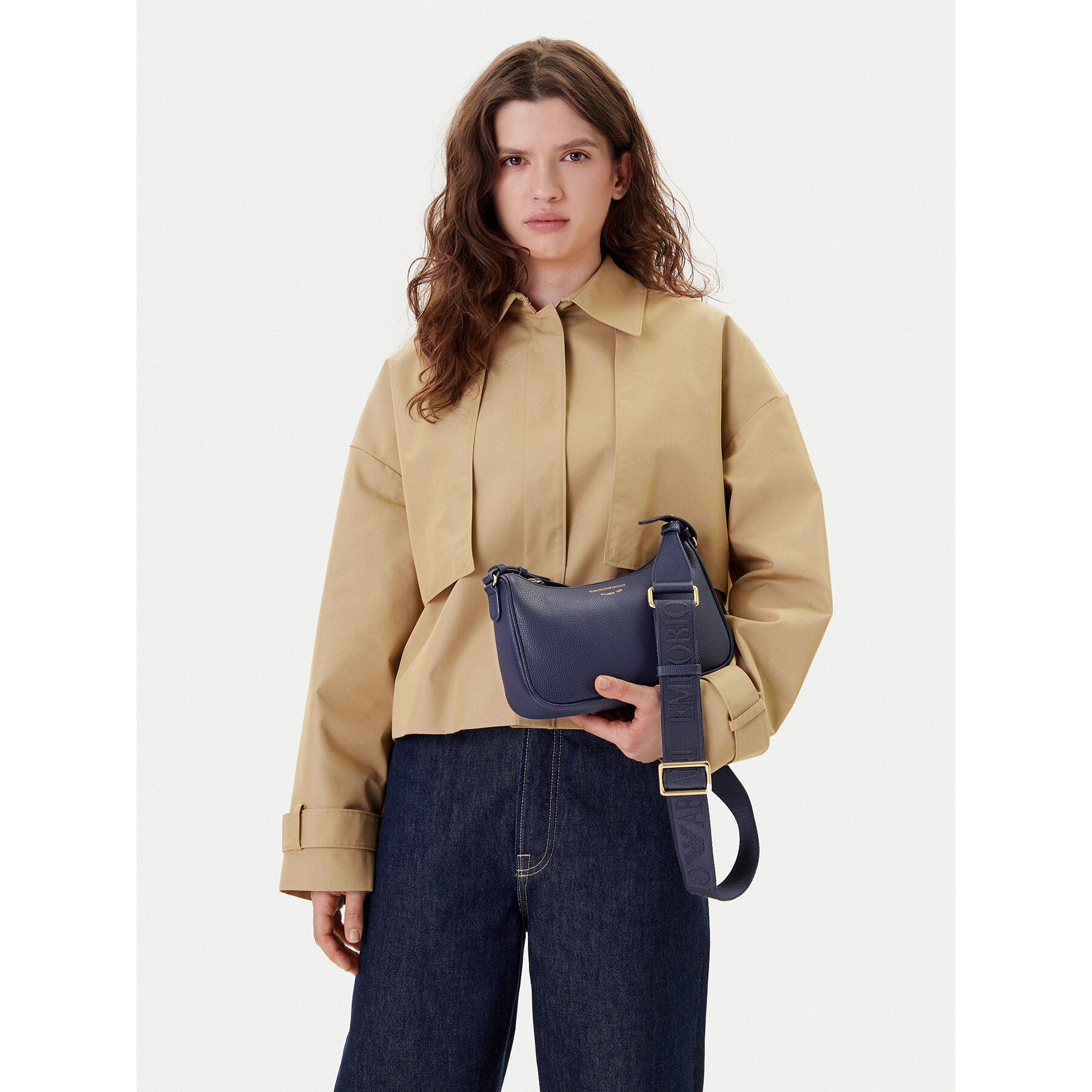 Geantă Emporio Armani EW000539 AF12036 MB051 Bleumarin