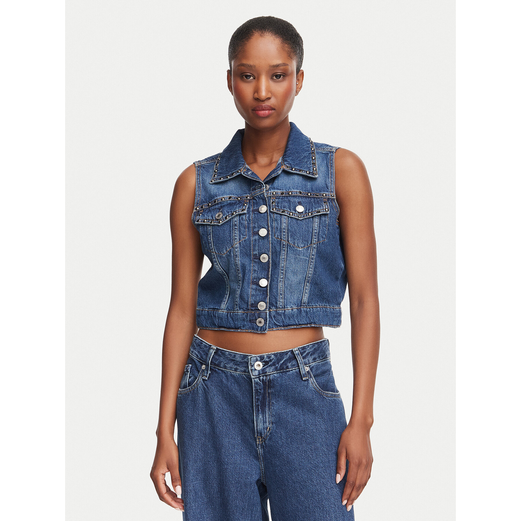 Guess Weste W6YN06 D1344 Blau Regular Fit