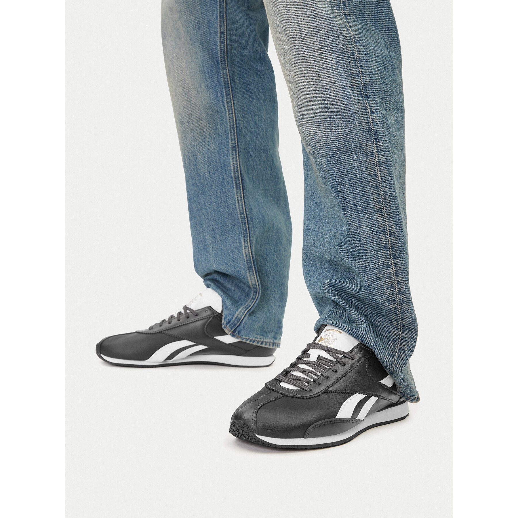 Sneakersy Reebok EO-R400 100233940 Čierna