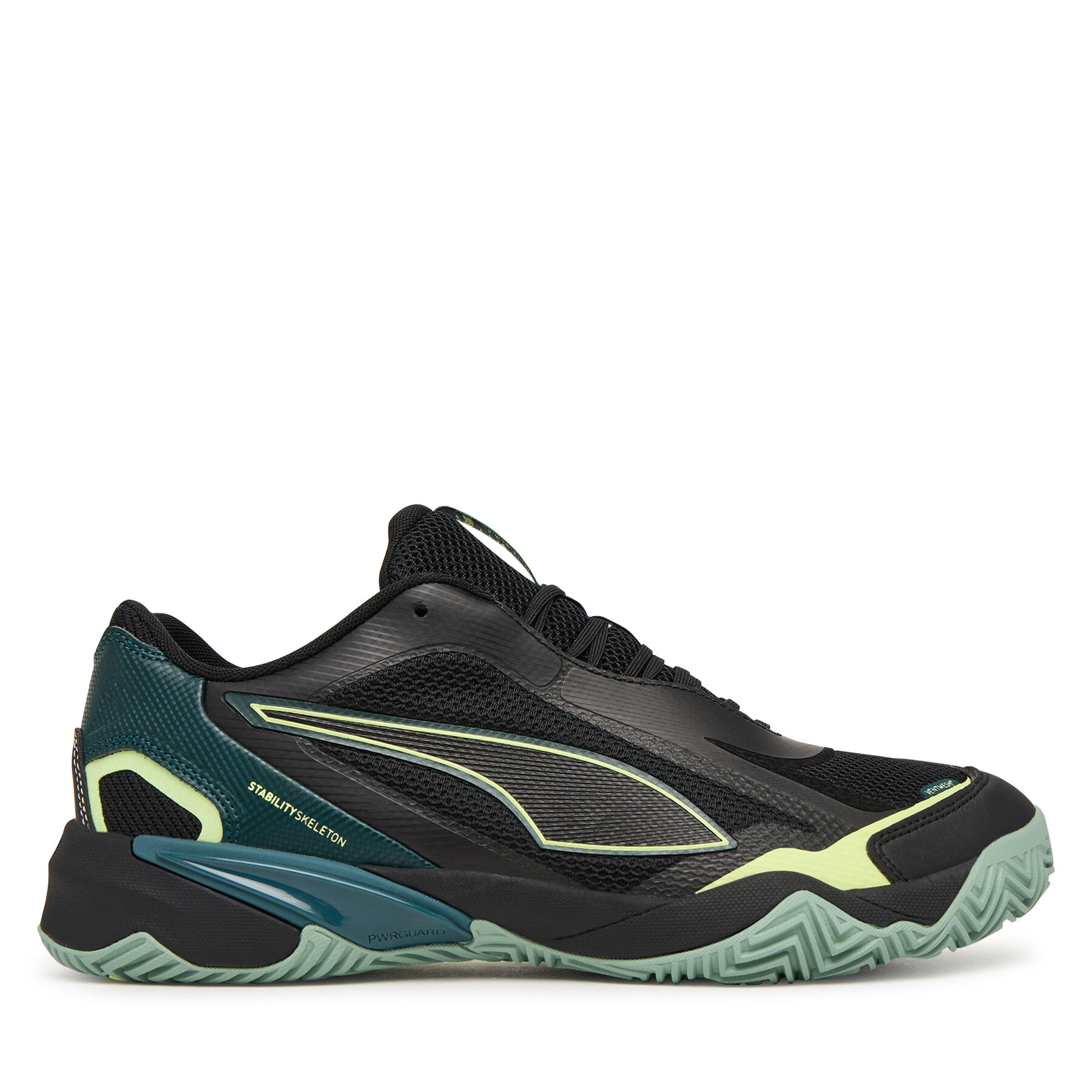Halové topánky Puma Solarstrike 4 108446 01 Čierna