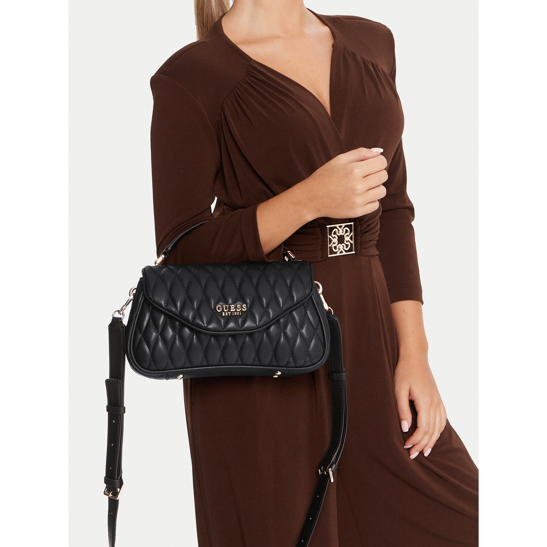 Дамска чанта Guess Valla HWQG81 22200 Черен