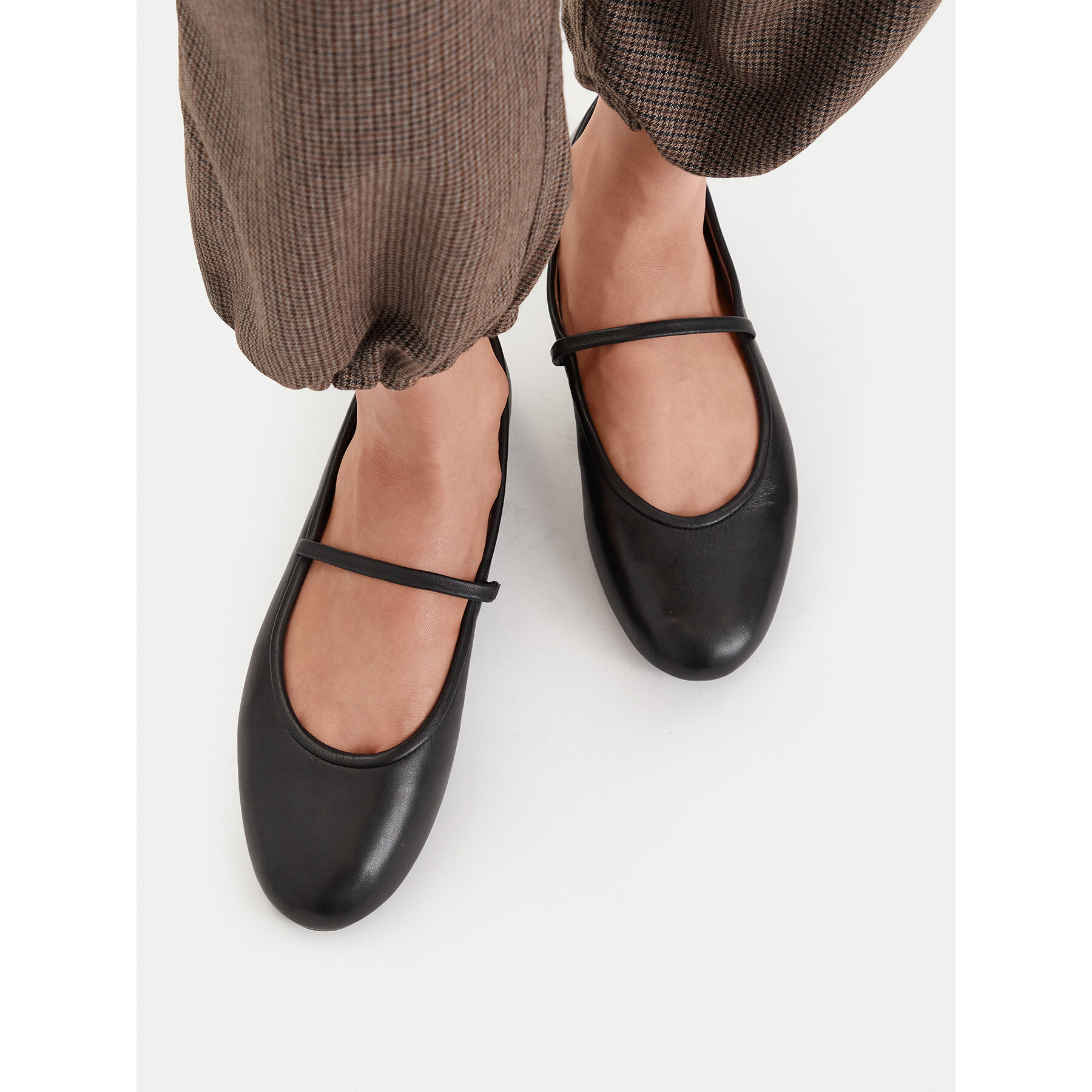 Balerīnas LAUREN RALPH LAUREN Jayna 802977874001 Melns
