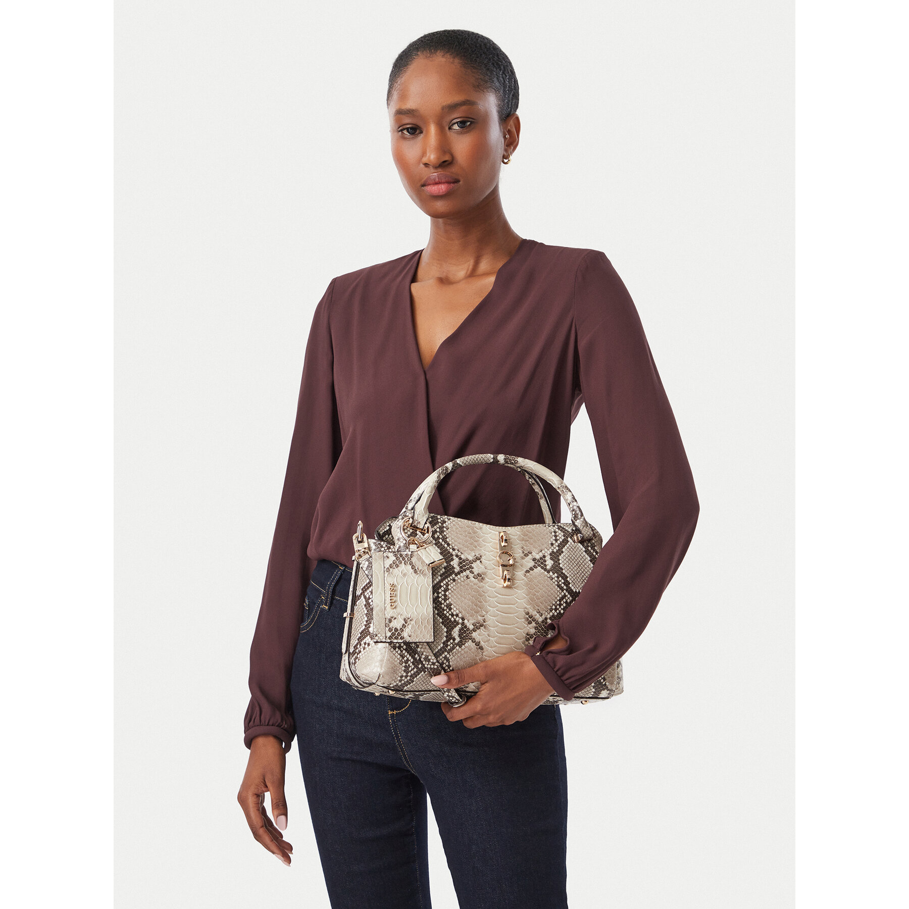 Дамска чанта Guess Yvonne HWKG23 29060 Сив