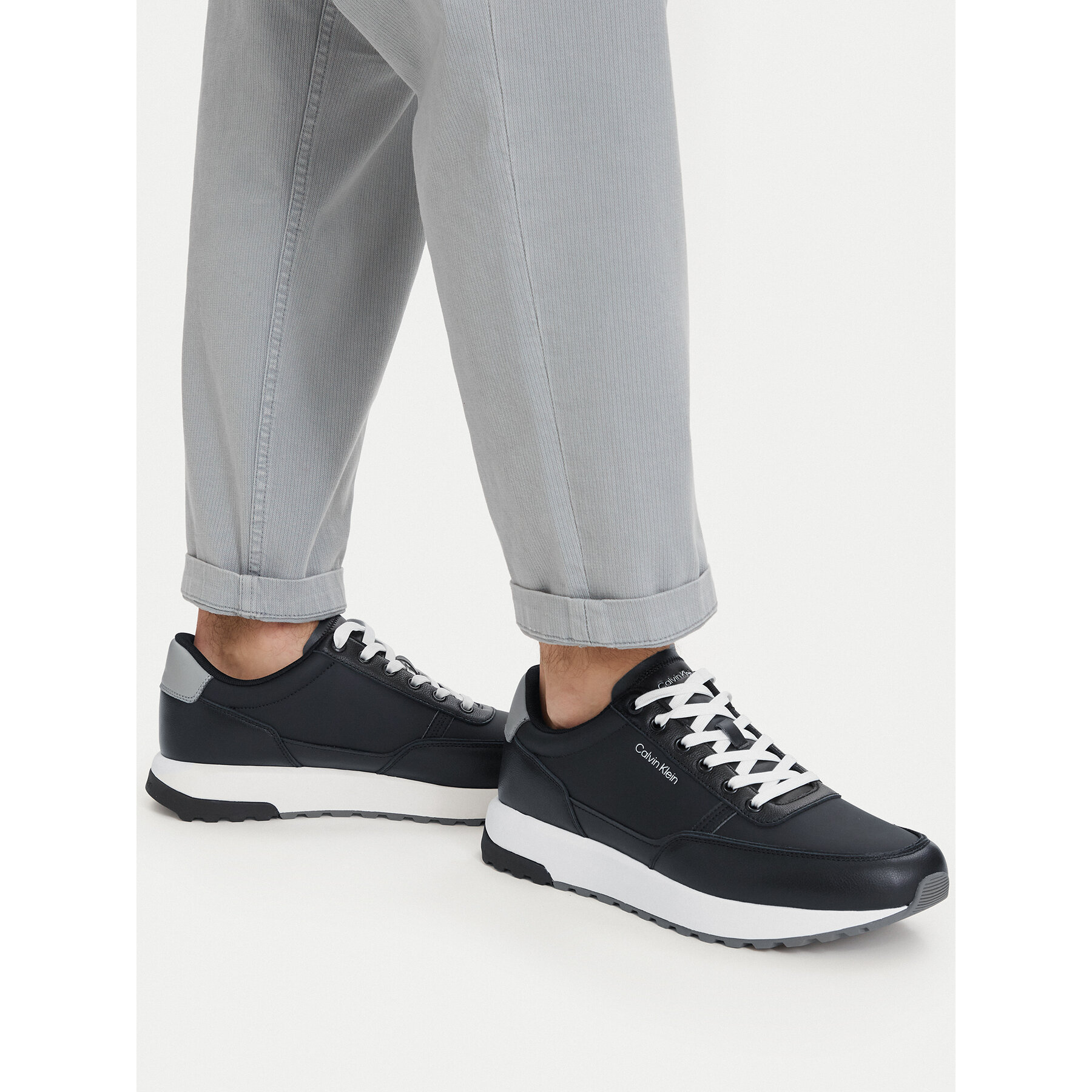 Tenisice Calvin Klein City Runner Laceup Lth Mix HM0HM02214 Crna