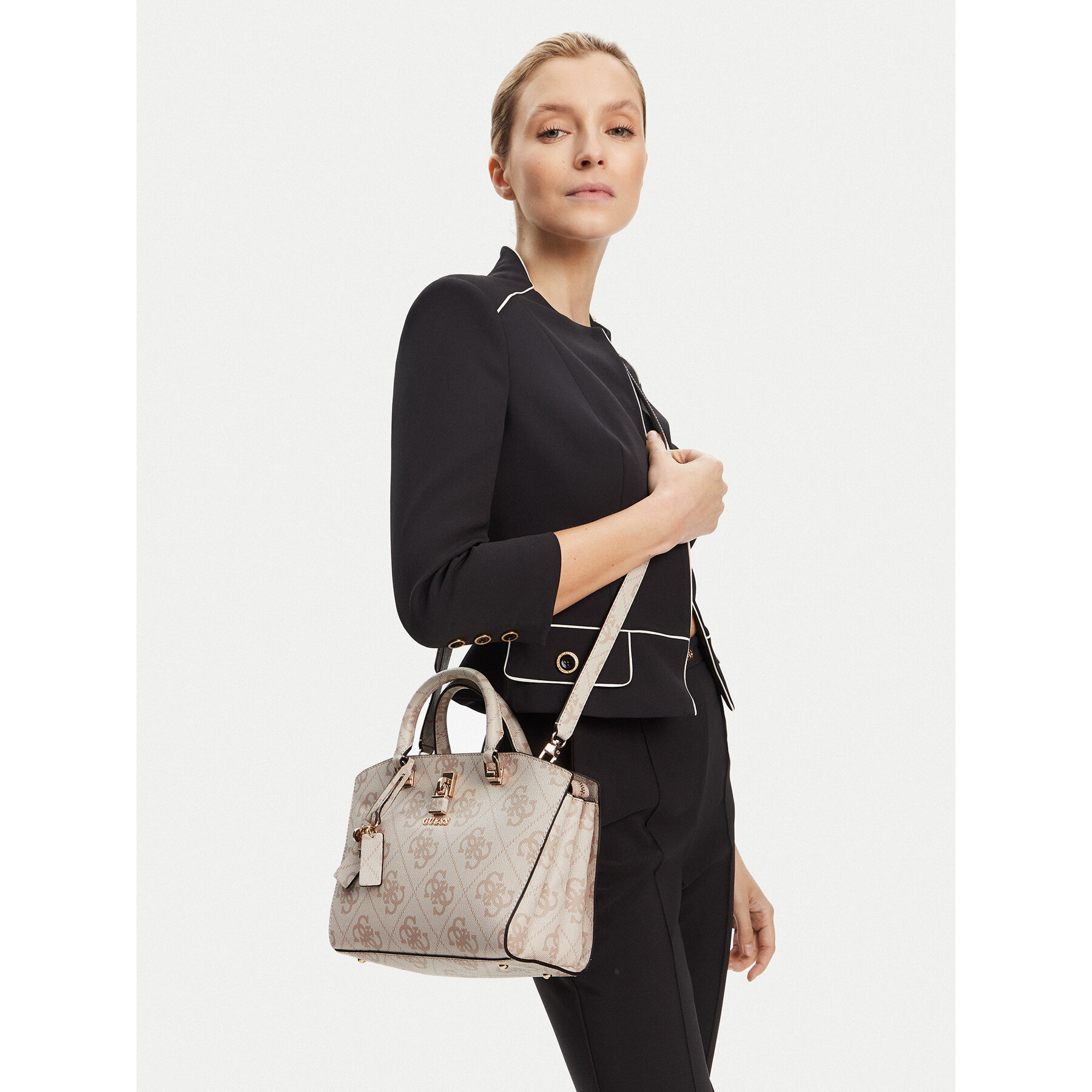 Дамска чанта Guess HWOS96 55060 Бежов