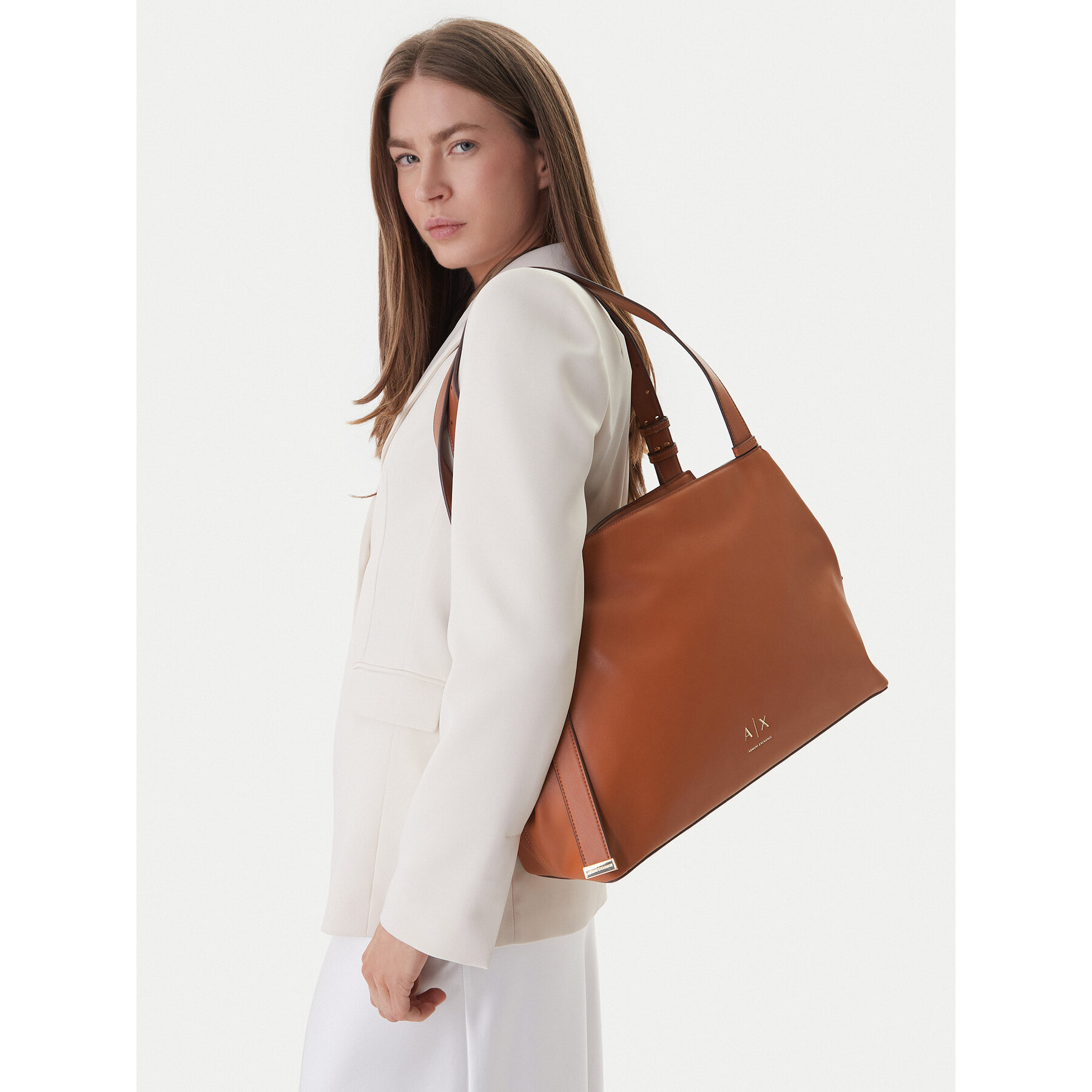 Geantă Armani Exchange XW002603 AF19902 U6119 Maro