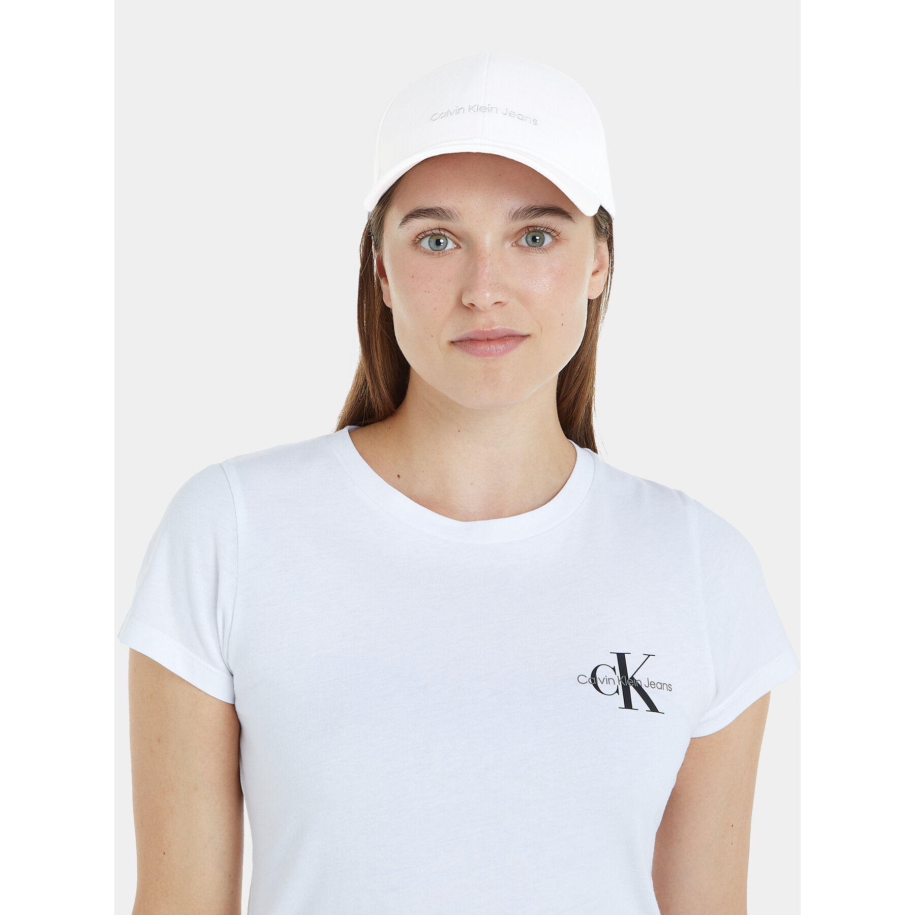 

Бейсболка Calvin Klein Jeans Institutional Cap K60K608849 White/Silver Logo 0LI, Білий