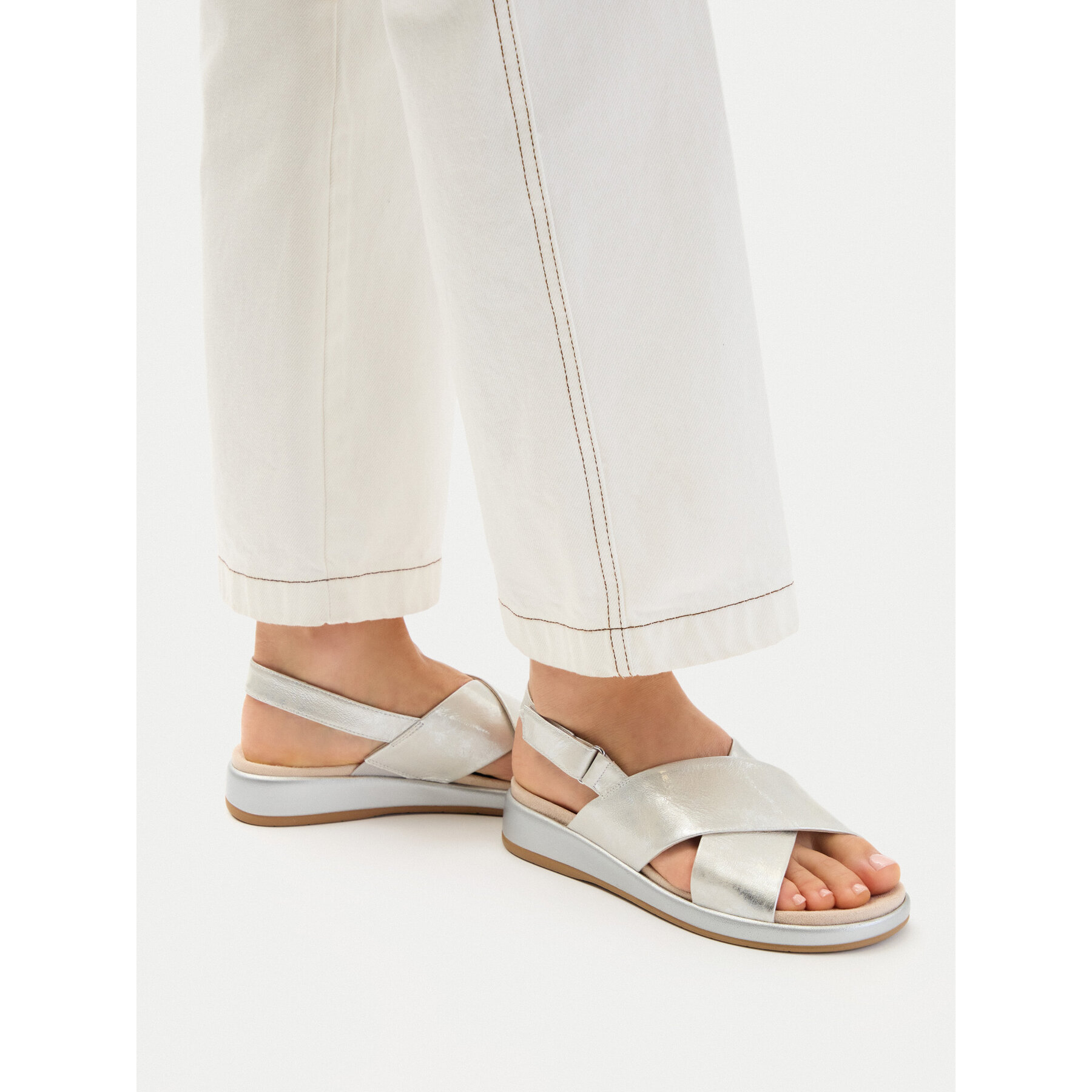 Sandale Caprice 9-28208-44 Srebrna