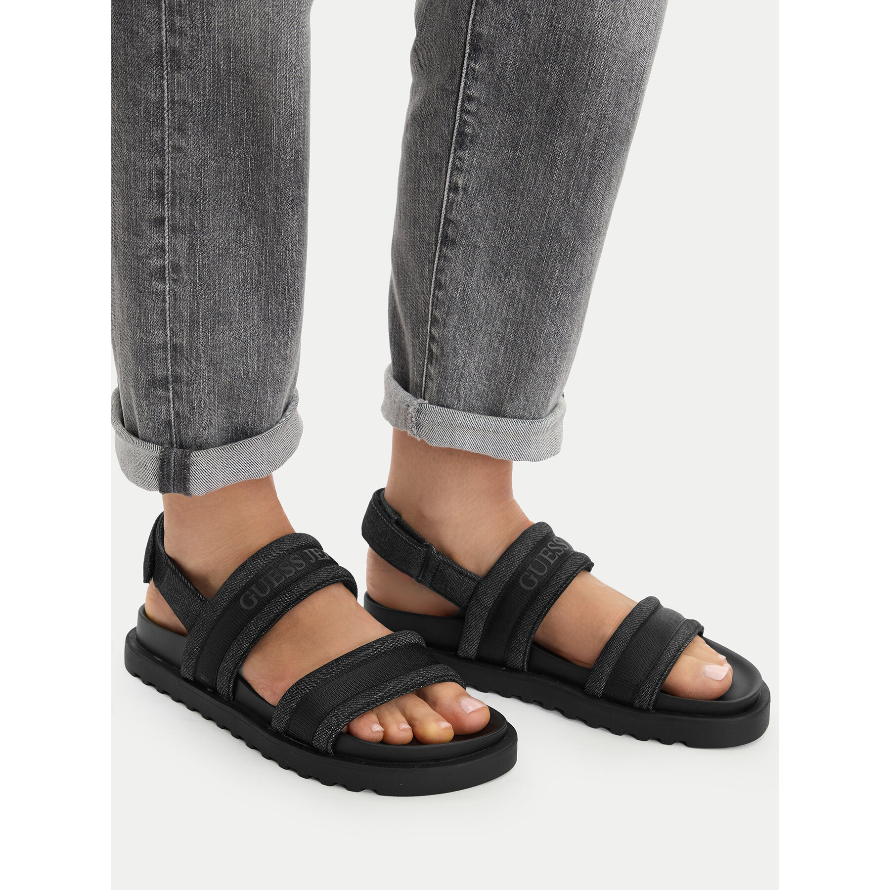 Sandale Guess Jeans EO-GJ2122 Crna