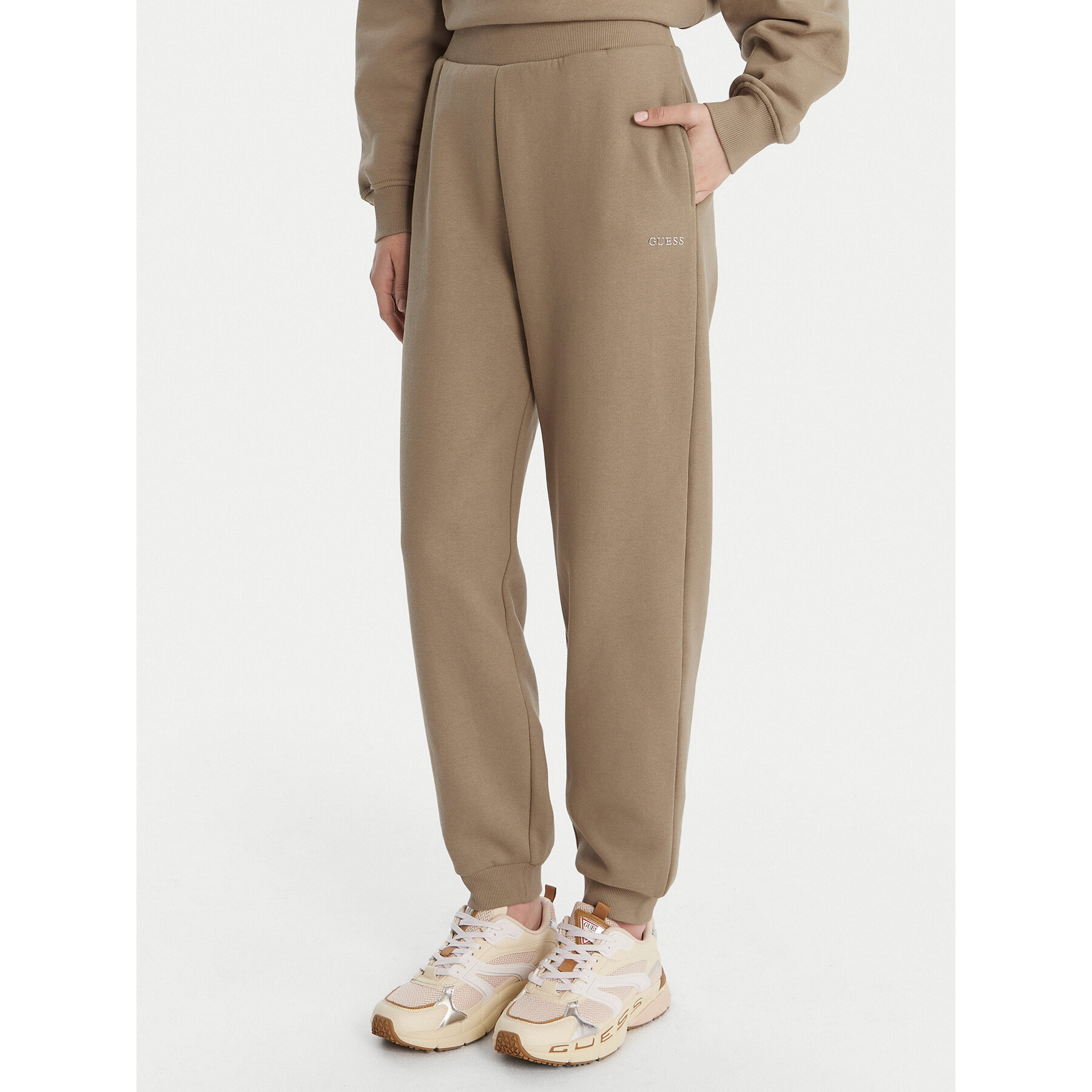 Guess Jogginghose V6RB15 K9V31 Beige Regular Fit
