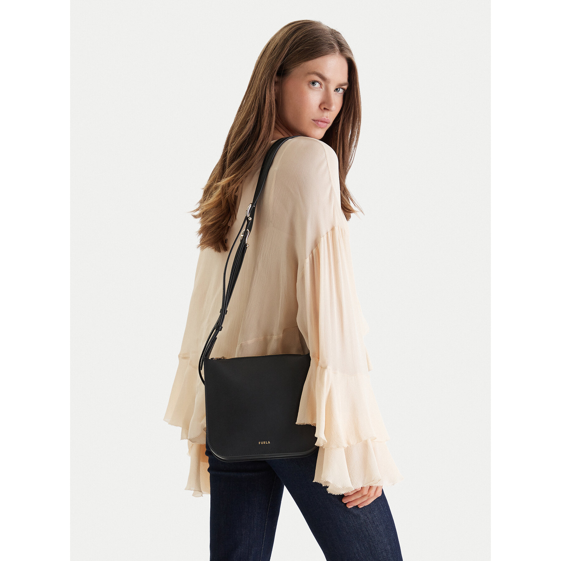 Дамска чанта Furla Ava S WB01818 BX3104 CN O6000 Черен