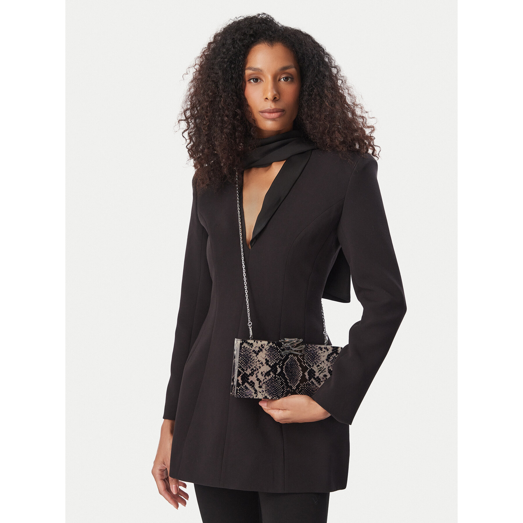 Torbica KARL LAGERFELD B4W30075 Crna