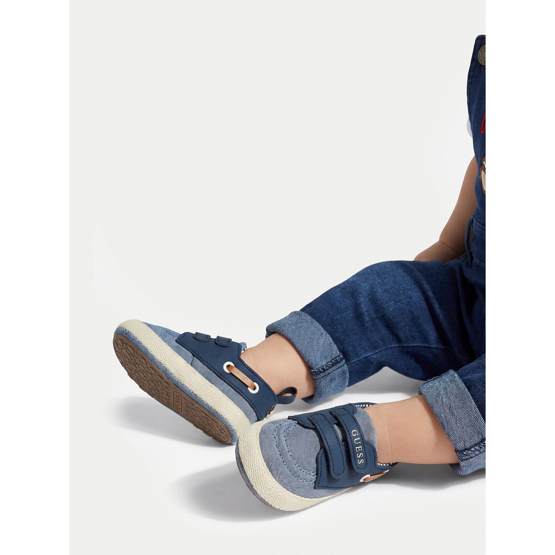 Pantofi Guess CEO-CM250725-10 Albastru