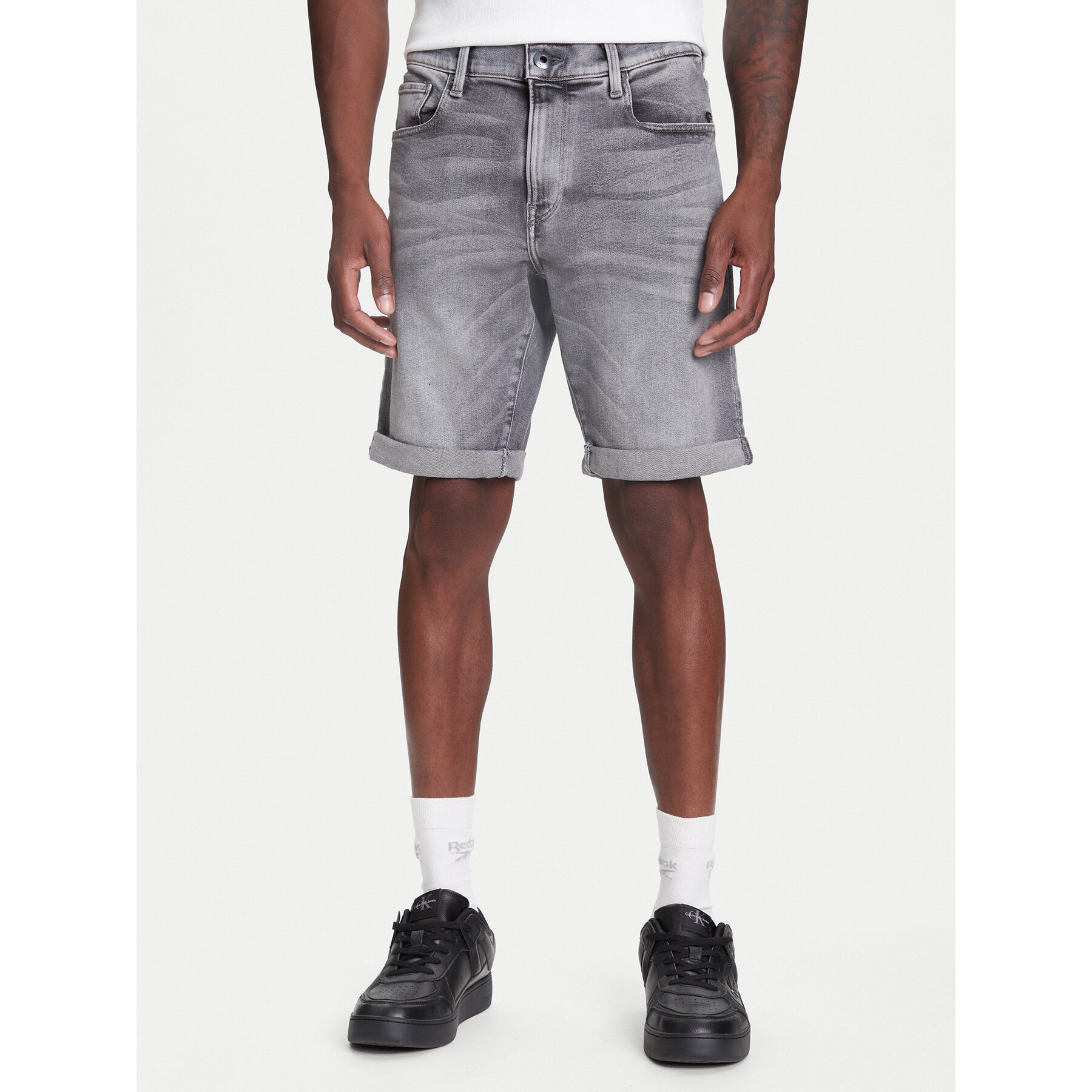 G-Star Raw Jeansshorts 3301 D10481-D535 Grau Slim Fit