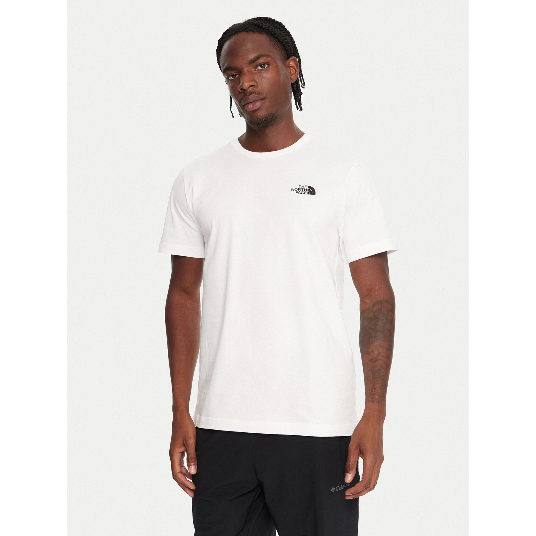 The North Face T-Shirt Half Dome Photo NF0A8EE9 Weiß Regular Fit