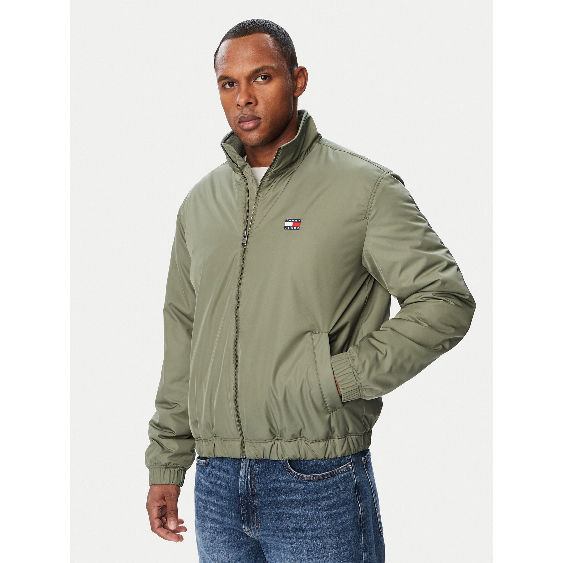 Tommy Jeans Übergangsjacke DM0DM21936 Grün Regular Fit