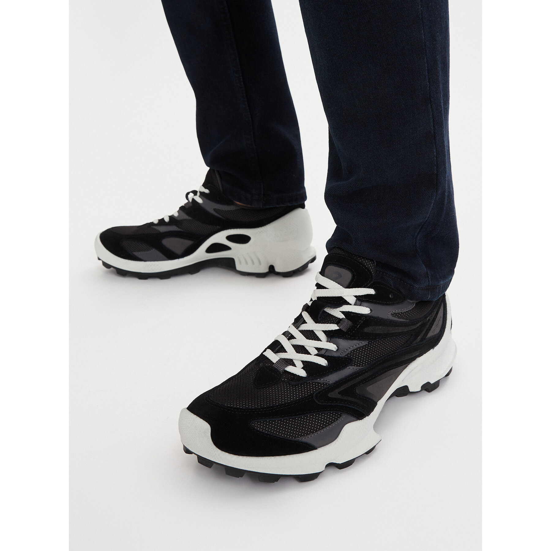 Sneakersy ECCO Biom C-Trail 80347460266 Čierna