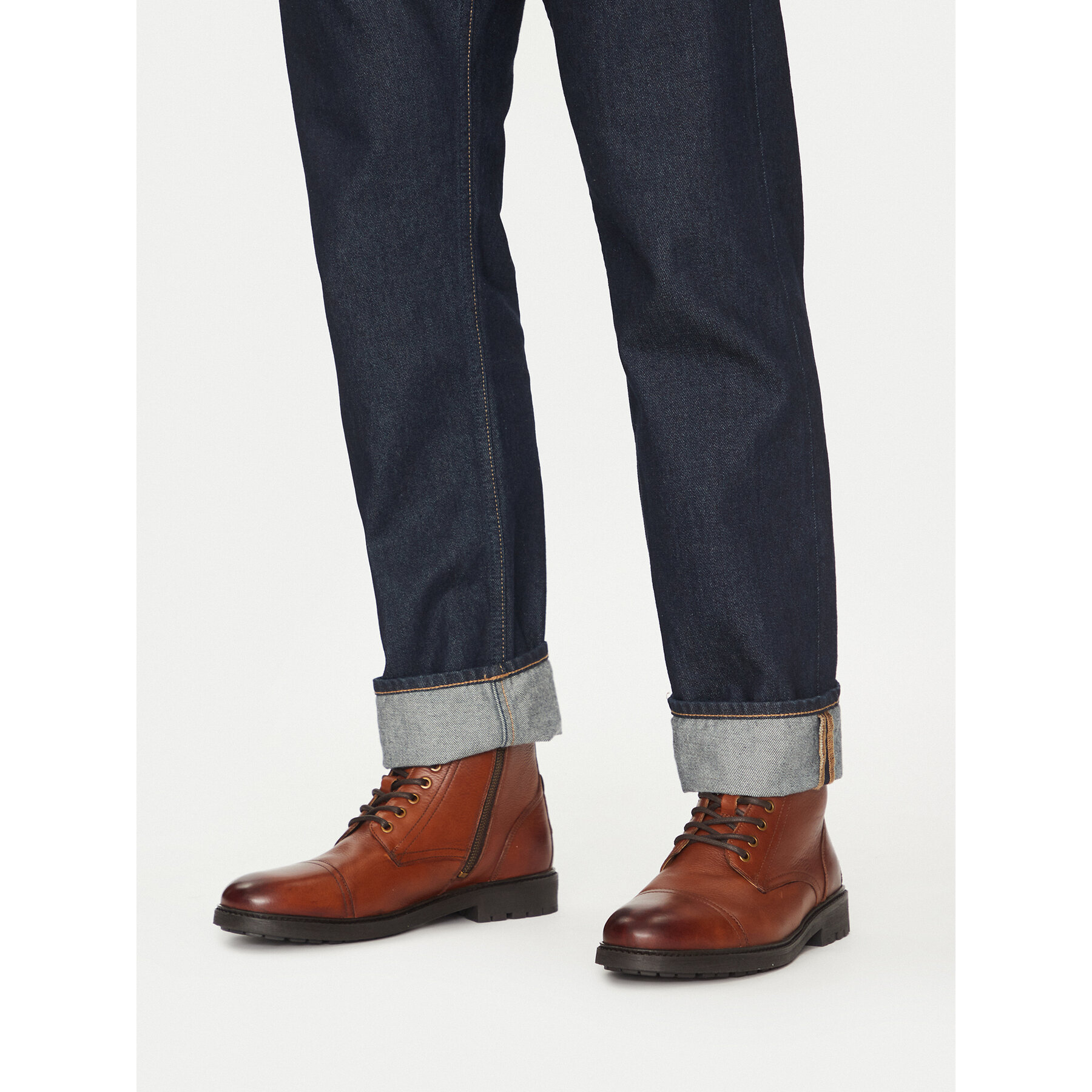 Gležnjarji Pepe Jeans Free Land PMS50245 Rjava