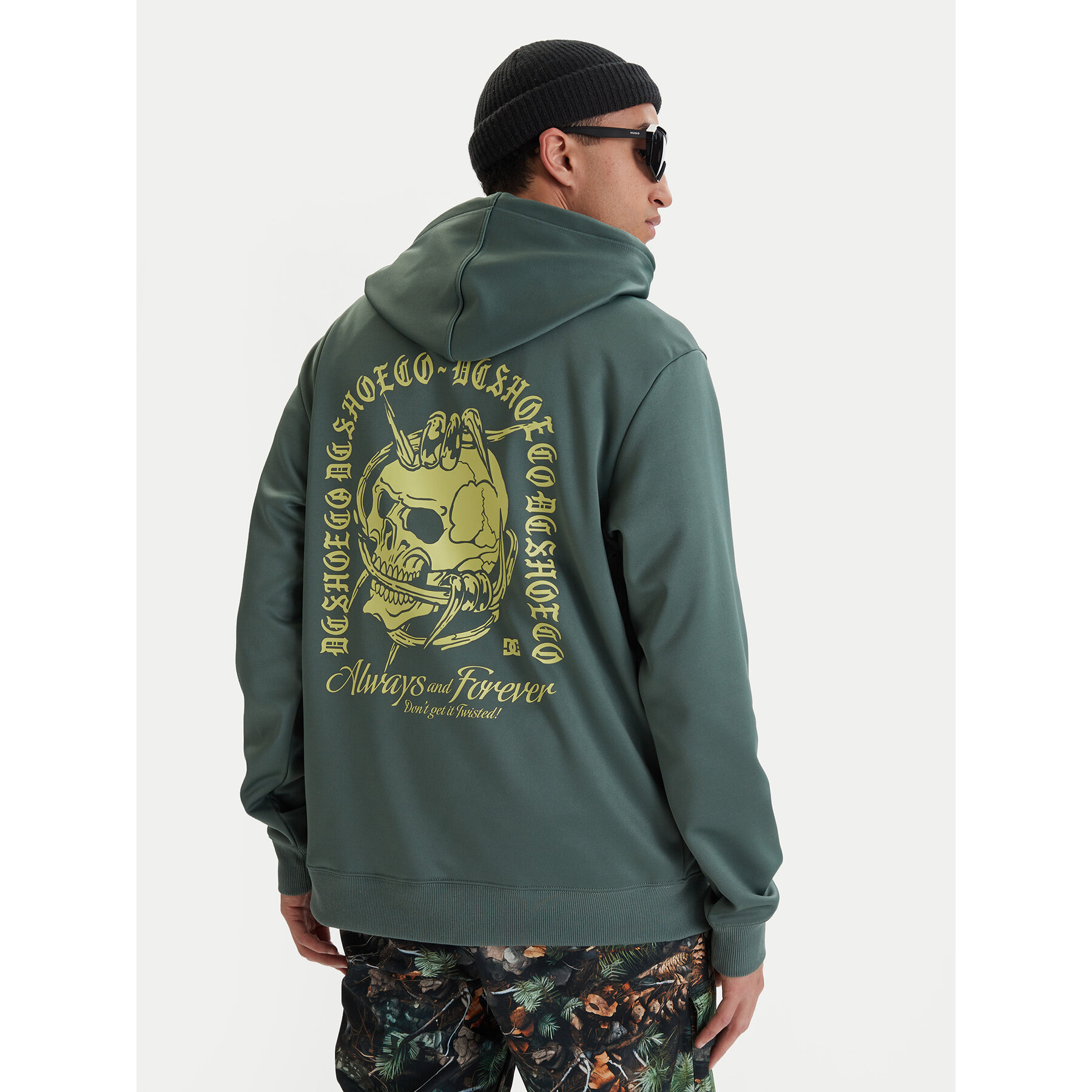 DC Shoes Sweatshirt Twisted ADYFT03443 Grün Regular Fit