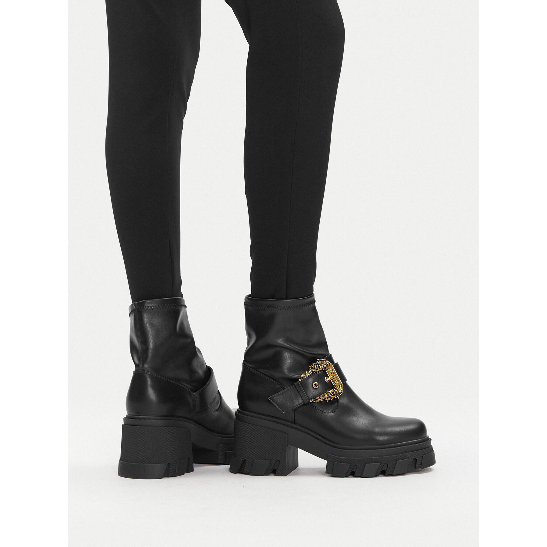 Боти Versace Jeans Couture 79VA3S80 Черен