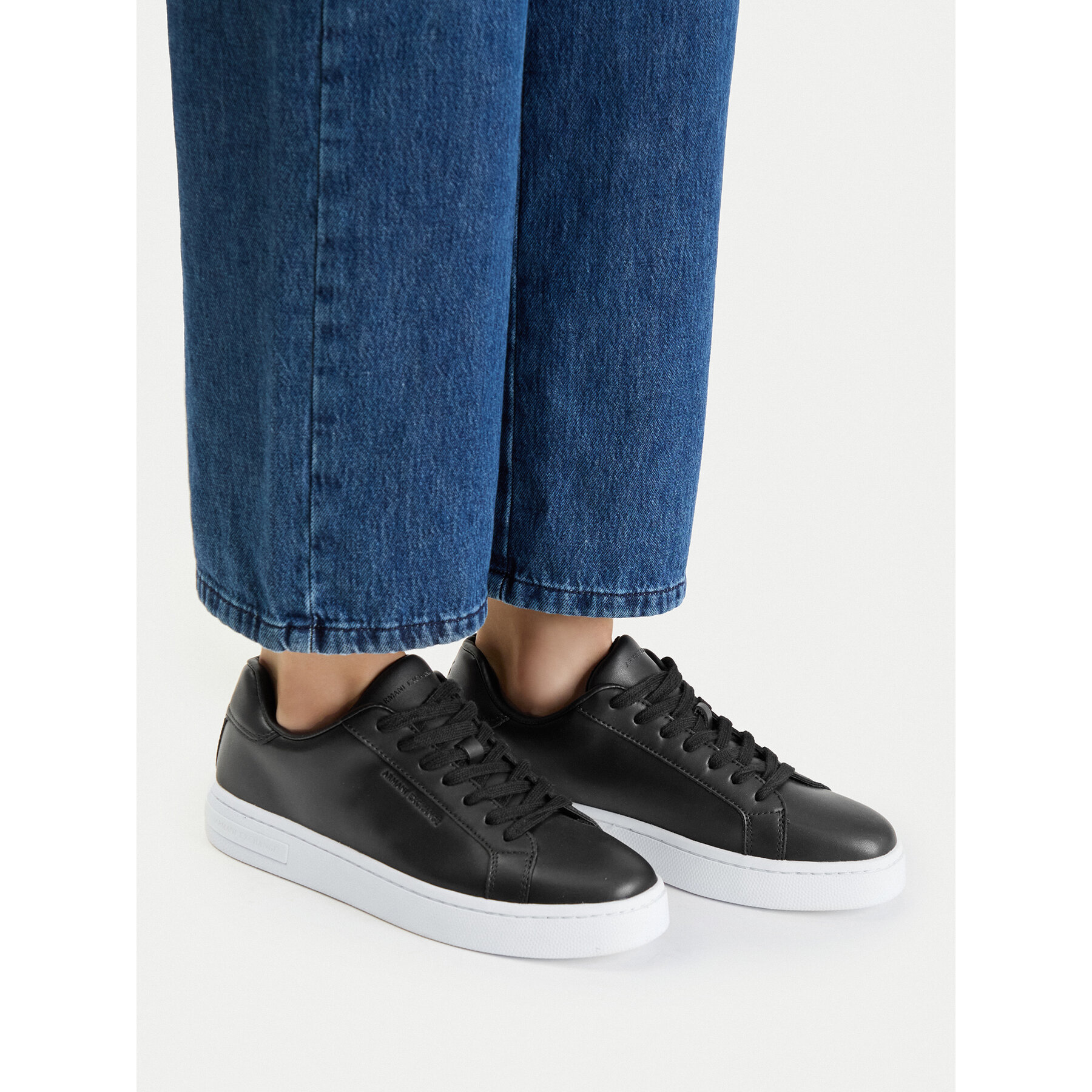 Sneakers Armani Exchange XW000295 AF11912 UC001 Negru