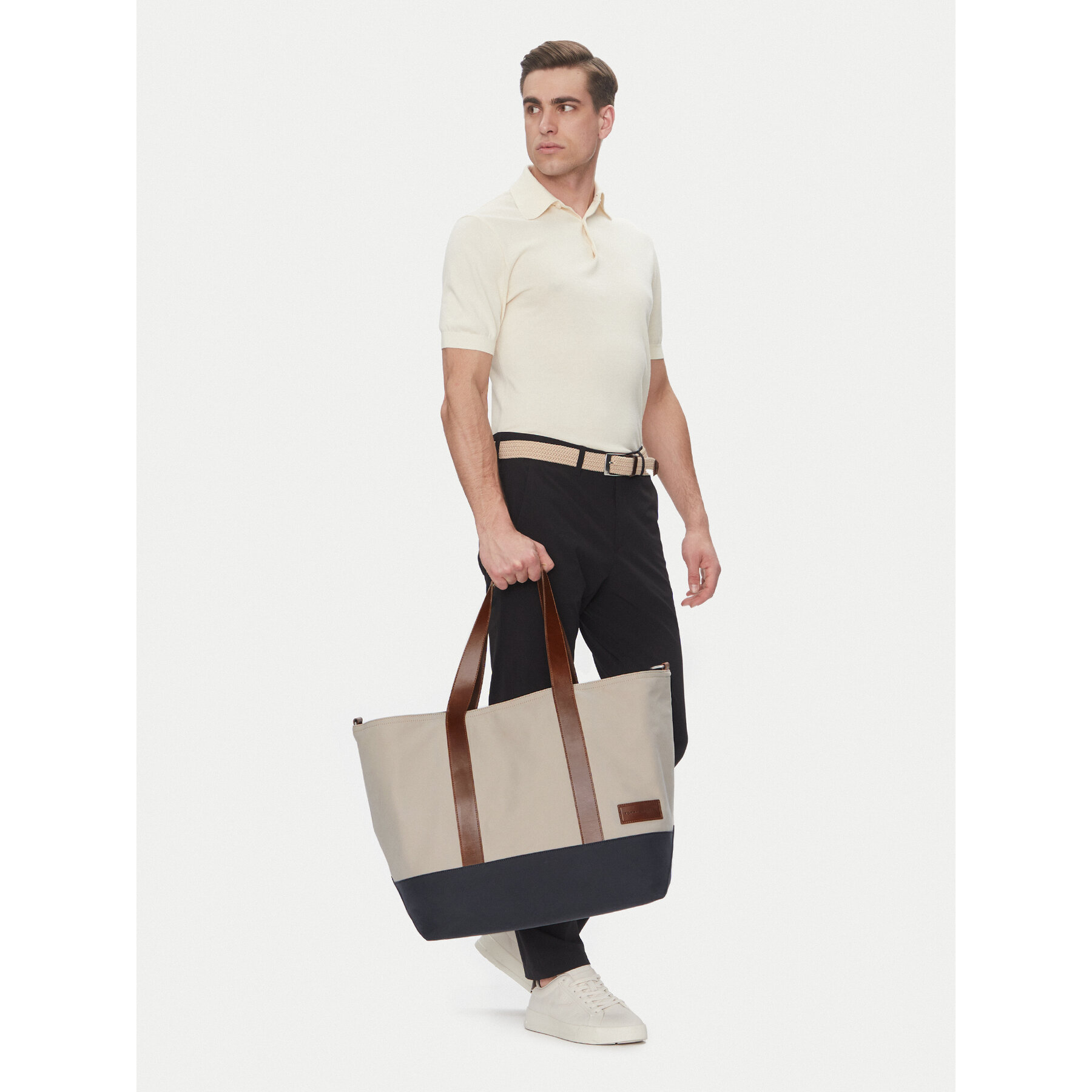 Torbica Tommy Hilfiger Th Casual Tote AM0AM13368 Bež