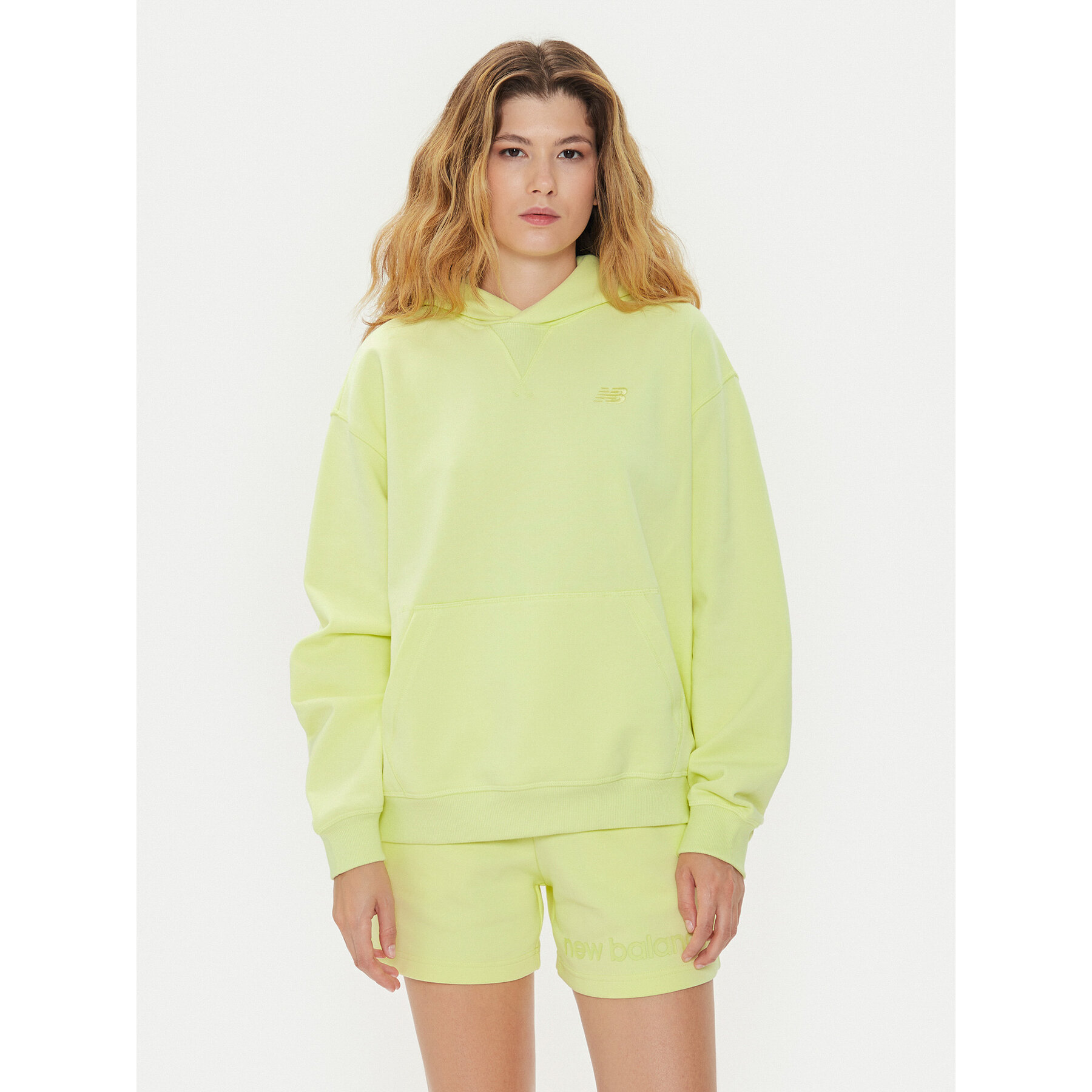 New Balance Sweatshirt WT41537 Grün Relaxed Fit