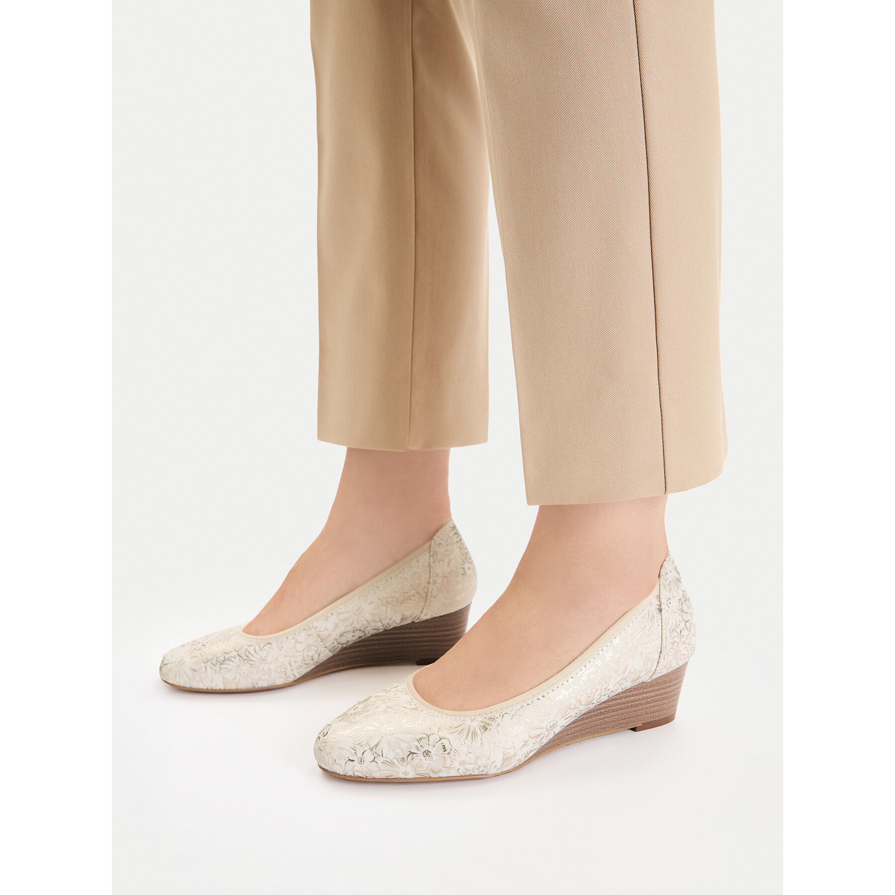Pantofi pumps Go Soft CEO-HY7760-1 Écru