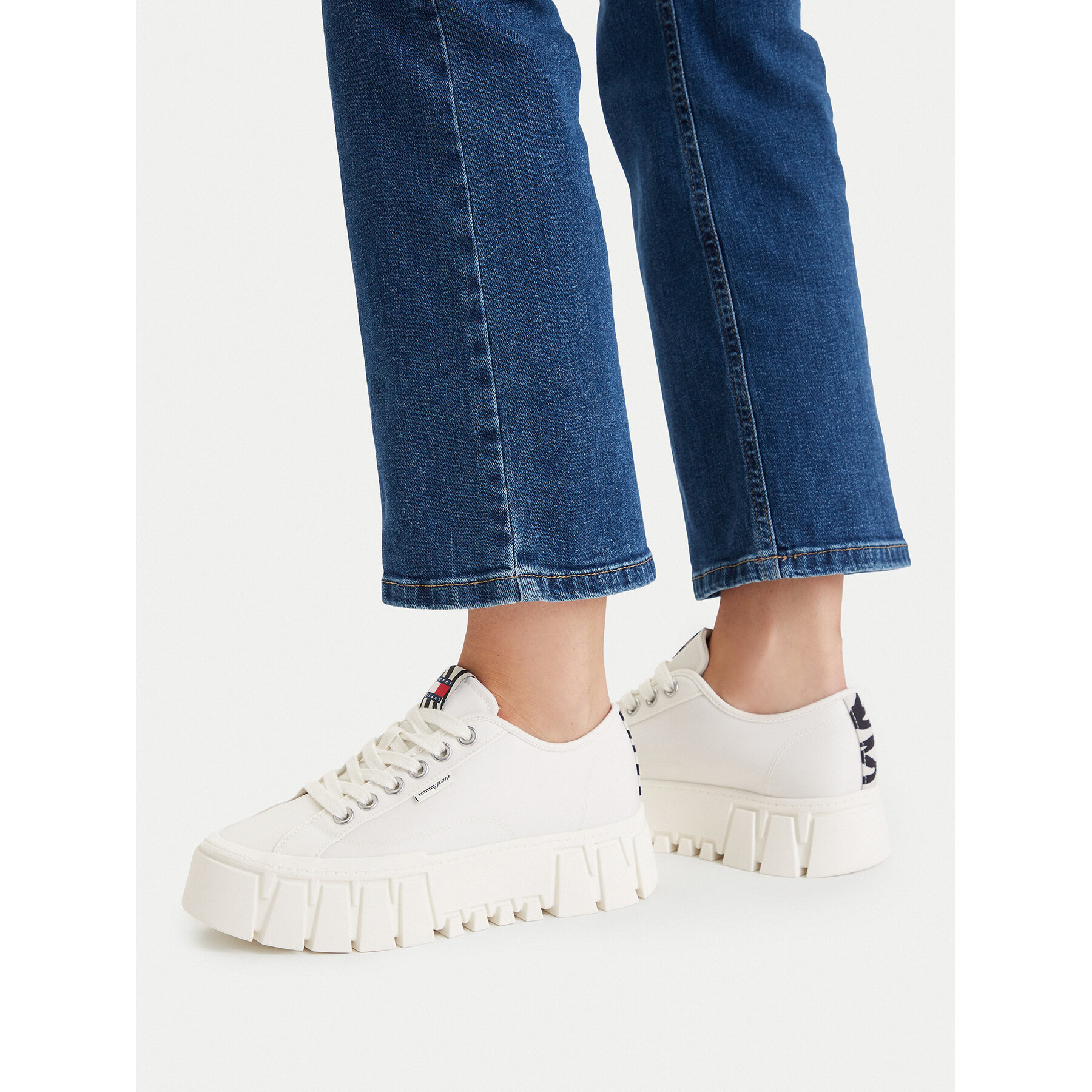 Сникърси Tommy Jeans Tj Platform Sneaker Zebra EN0EN03070 Бял