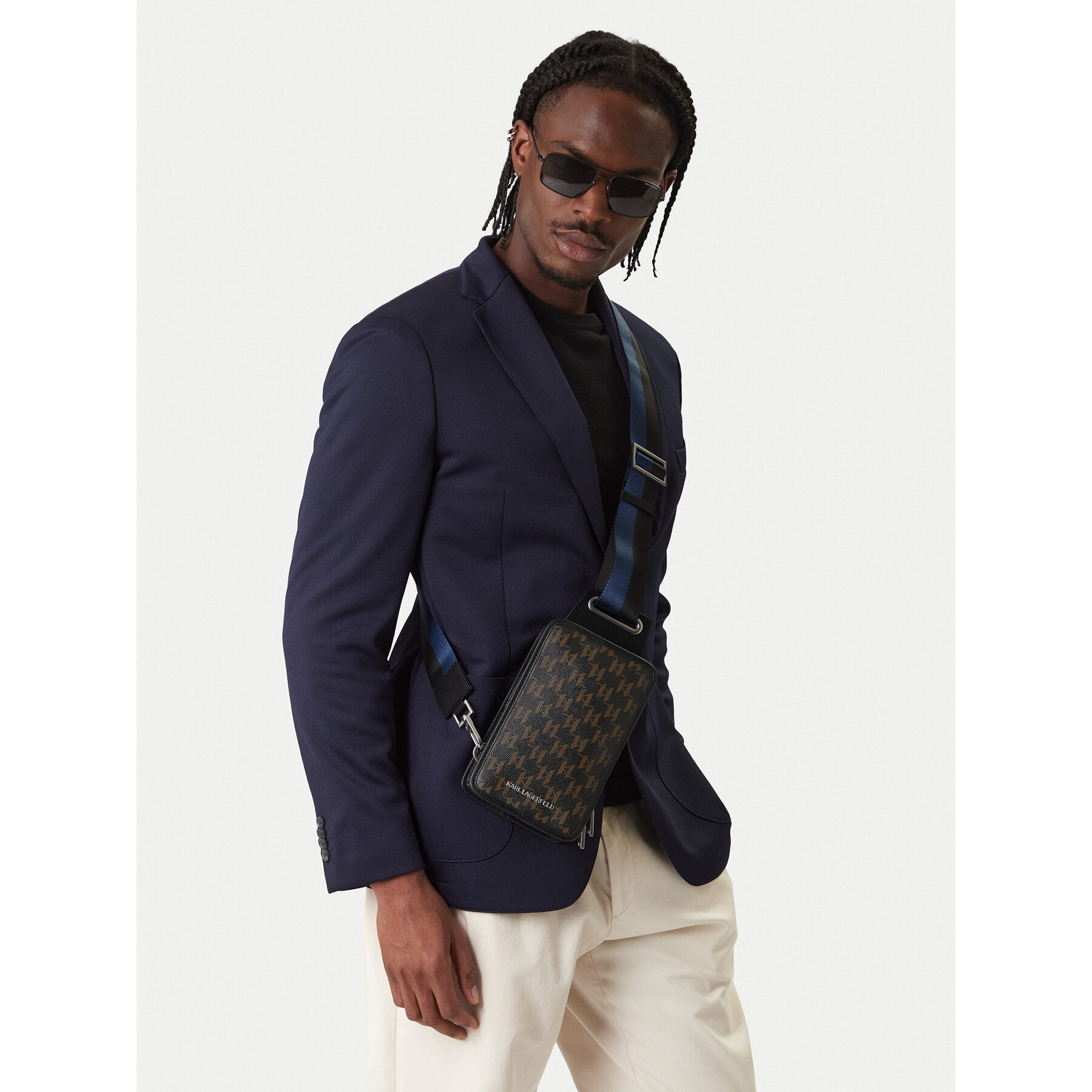 Válltáska KARL LAGERFELD B1M30230 Fekete