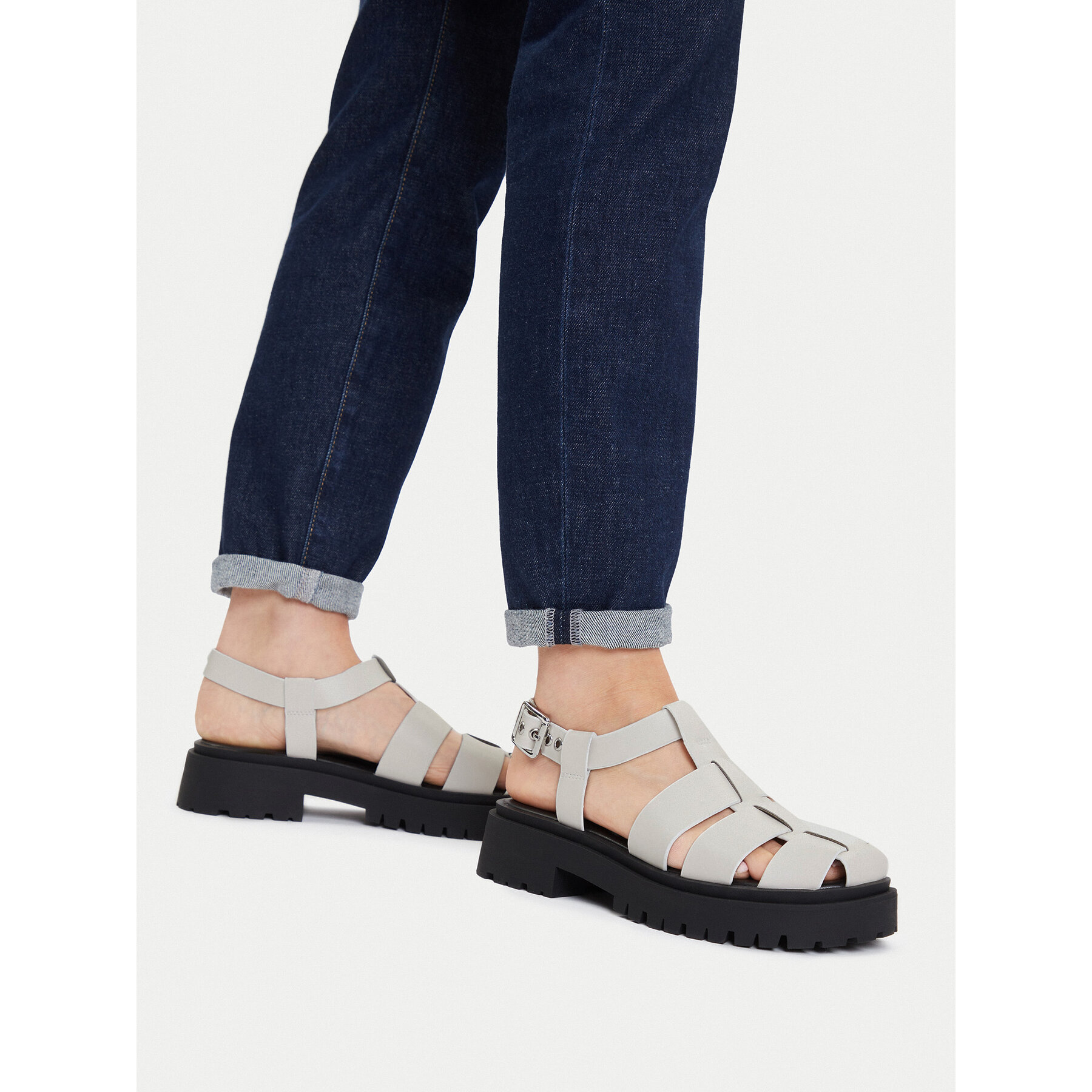 Sandále Steve Madden Market SM11003808 Biela