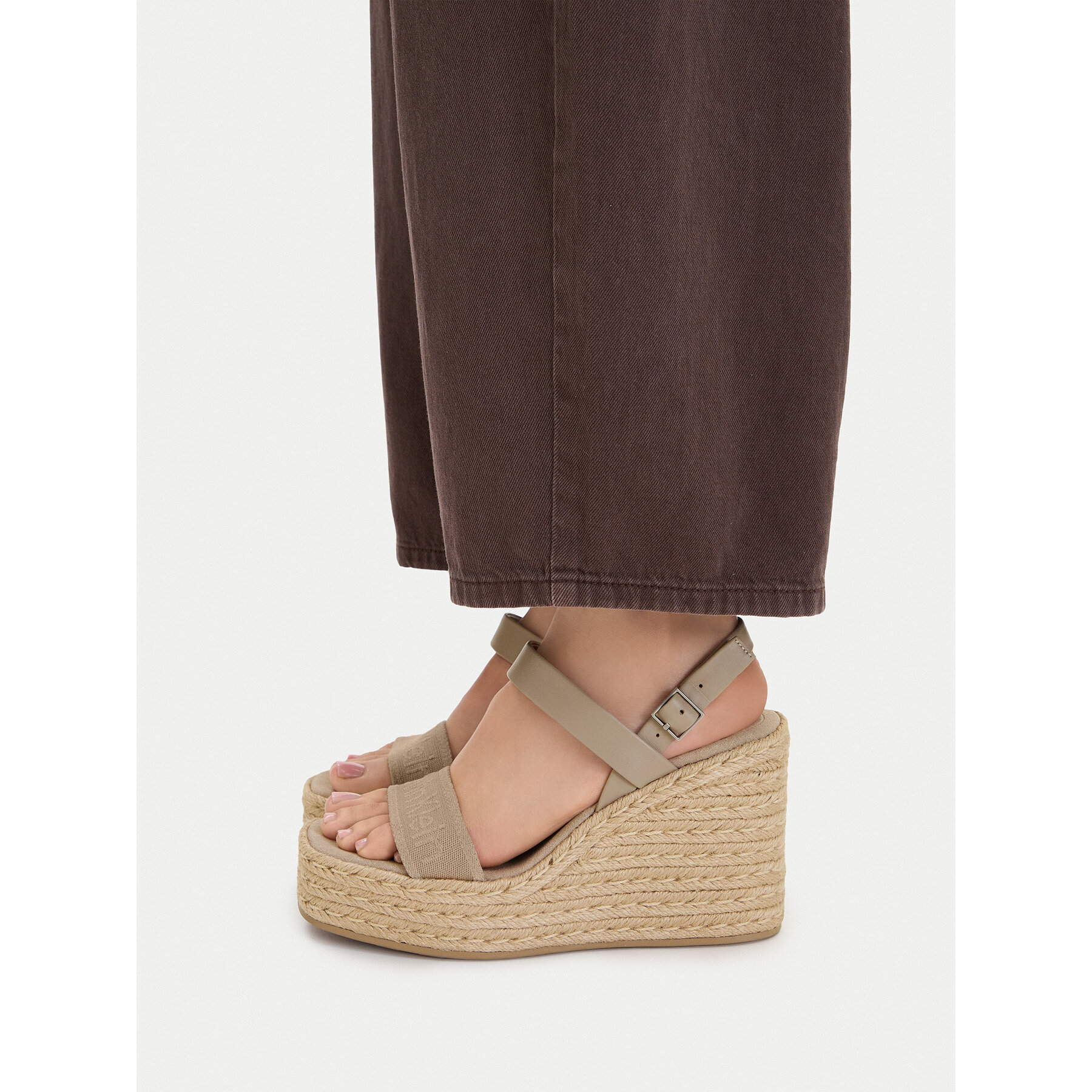 Espadrilky Calvin Klein Wedge Espad 70 Webbing Lth HW0HW02901 Béžová