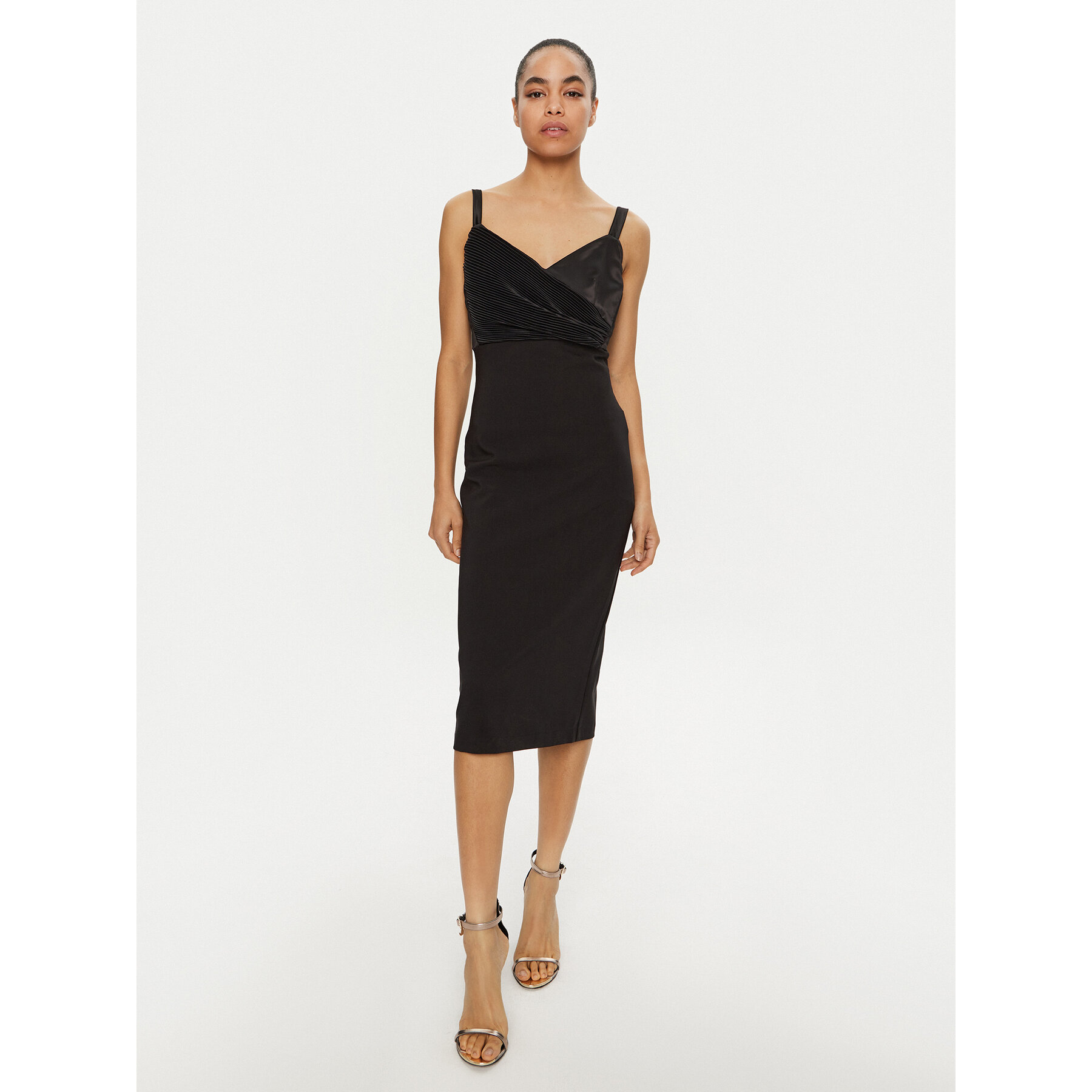 Rinascimento Coctailkleid CFC0019703002 Schwarz Slim Fit