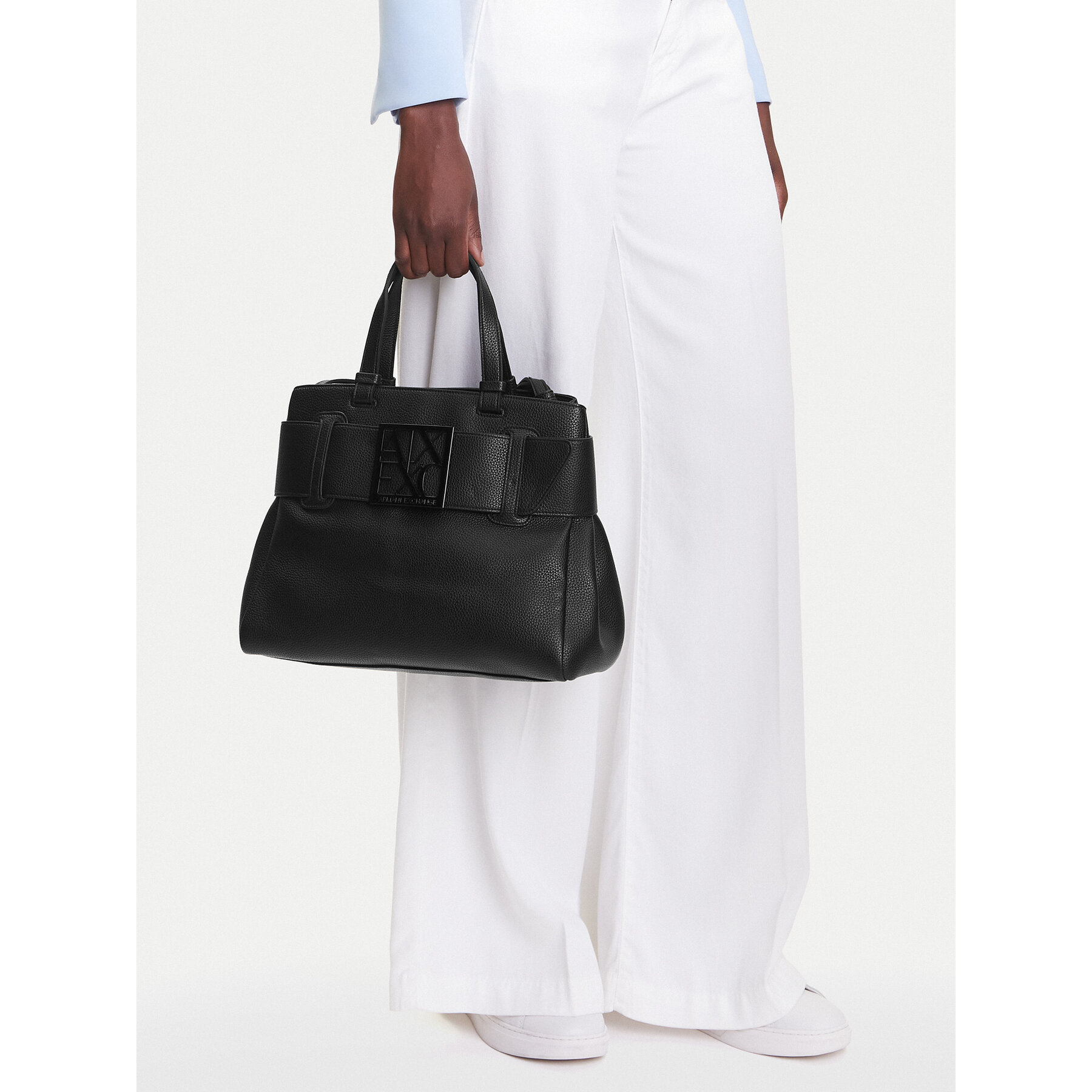 Torbica Armani Exchange XW000285 AF11902 UC001 Crna