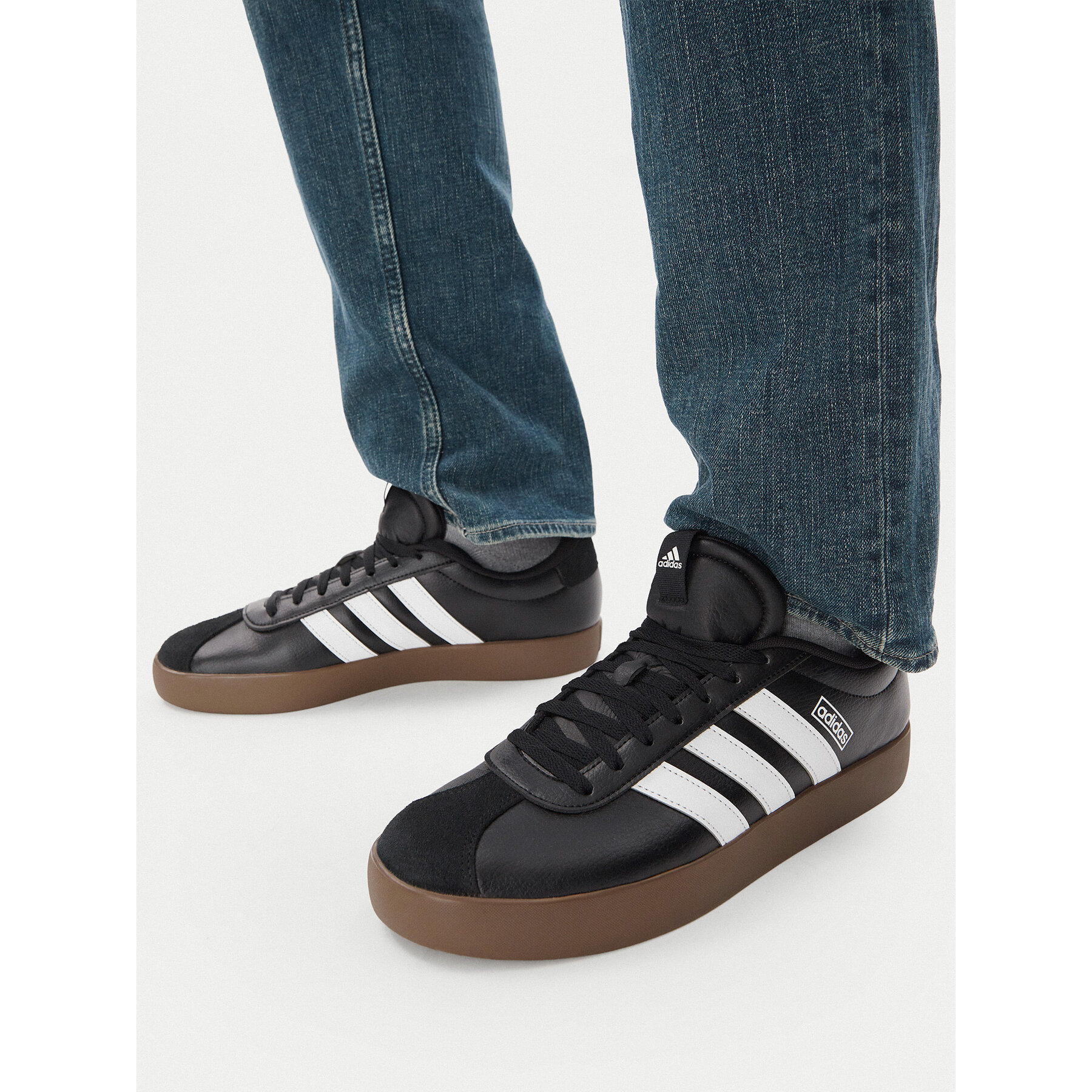 Сникърси adidas Court ID6286 Черен