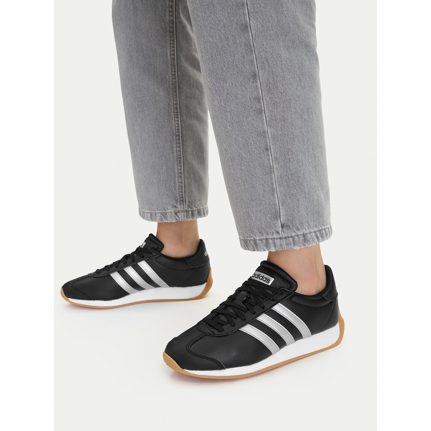 Tenisice adidas Runvista HQ2326 Crna