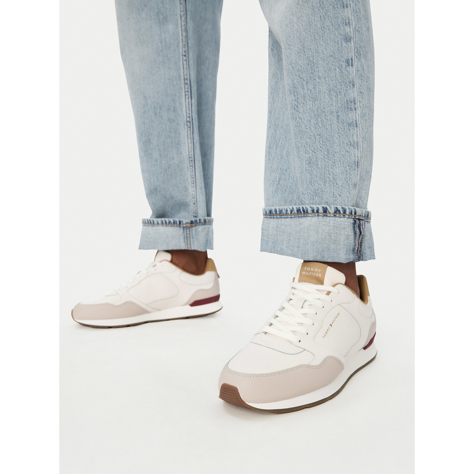 Сникърси Tommy Hilfiger Light Eva Runner FM0FM05906 Бял