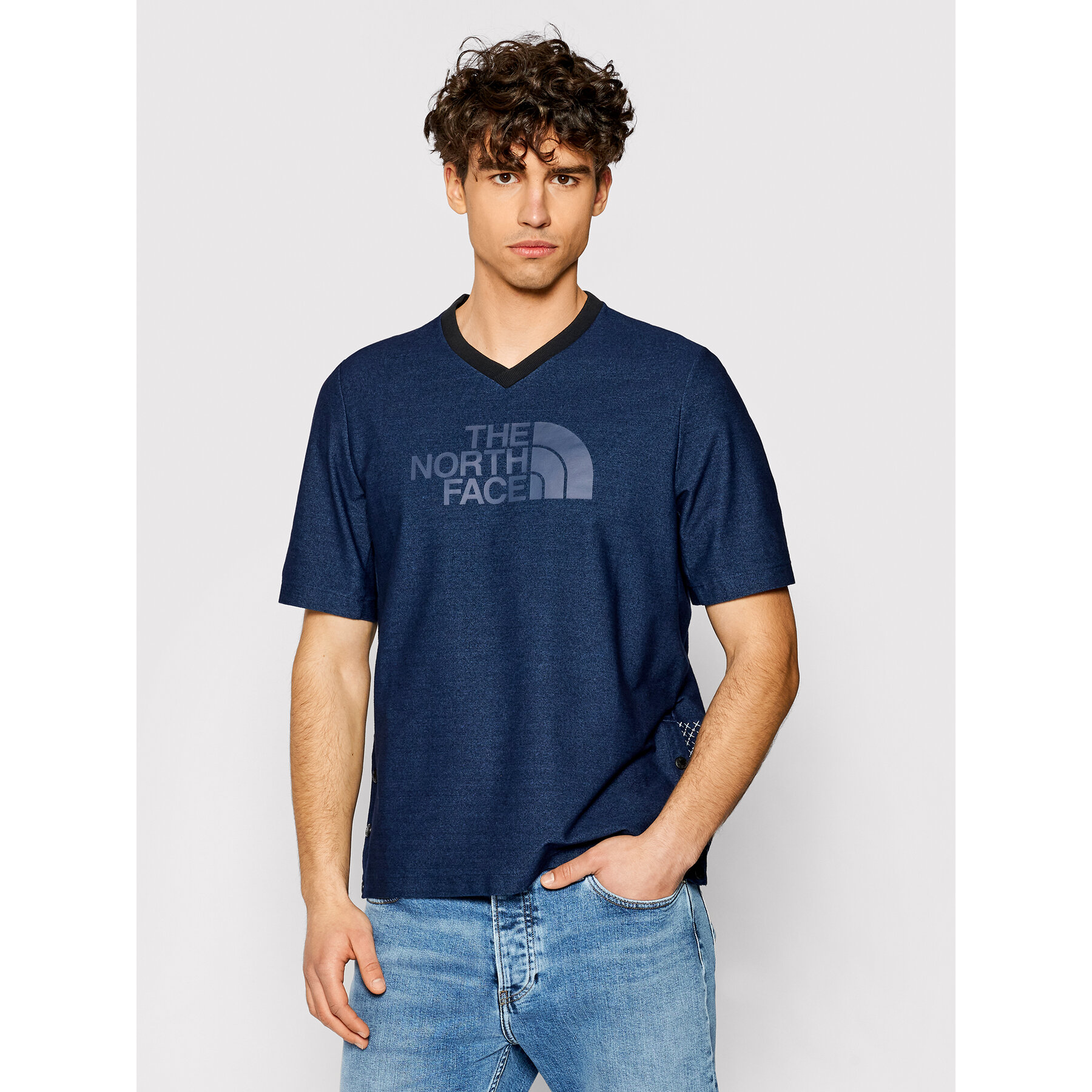 The North Face T-Shirt Big Logo Tee NF0A3LDS Σκούρο μπλε Regular Fit