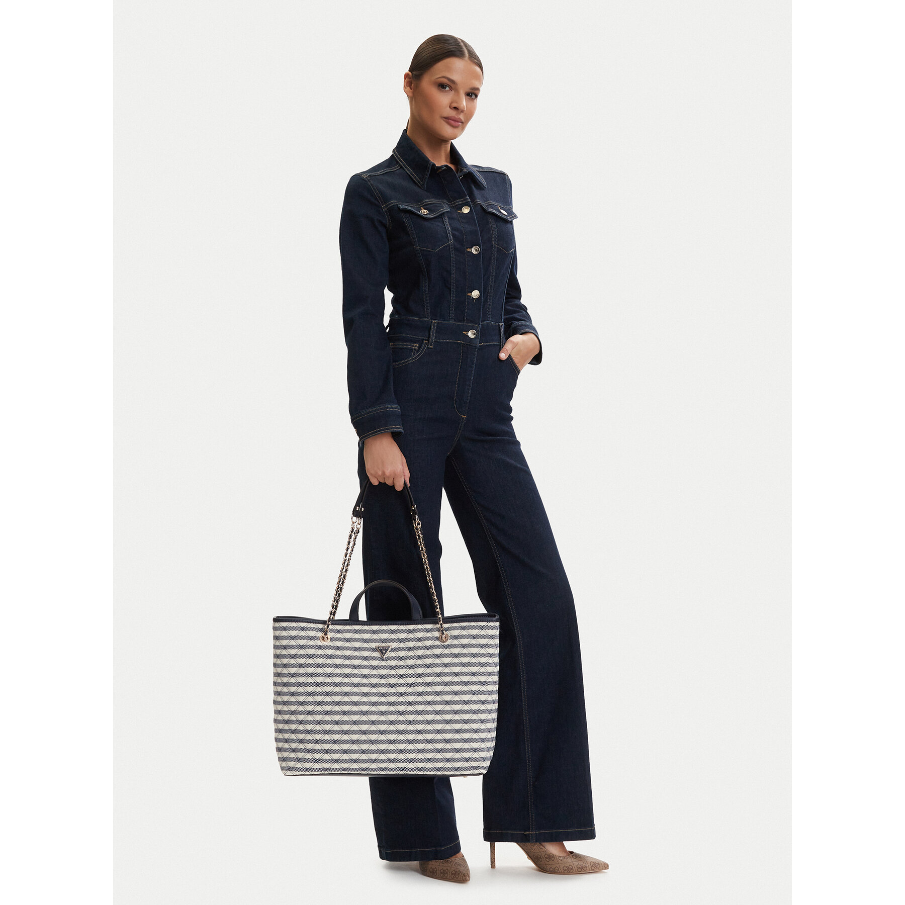 Дамска чанта Guess Giully II HWAG96 73290 Тъмносин
