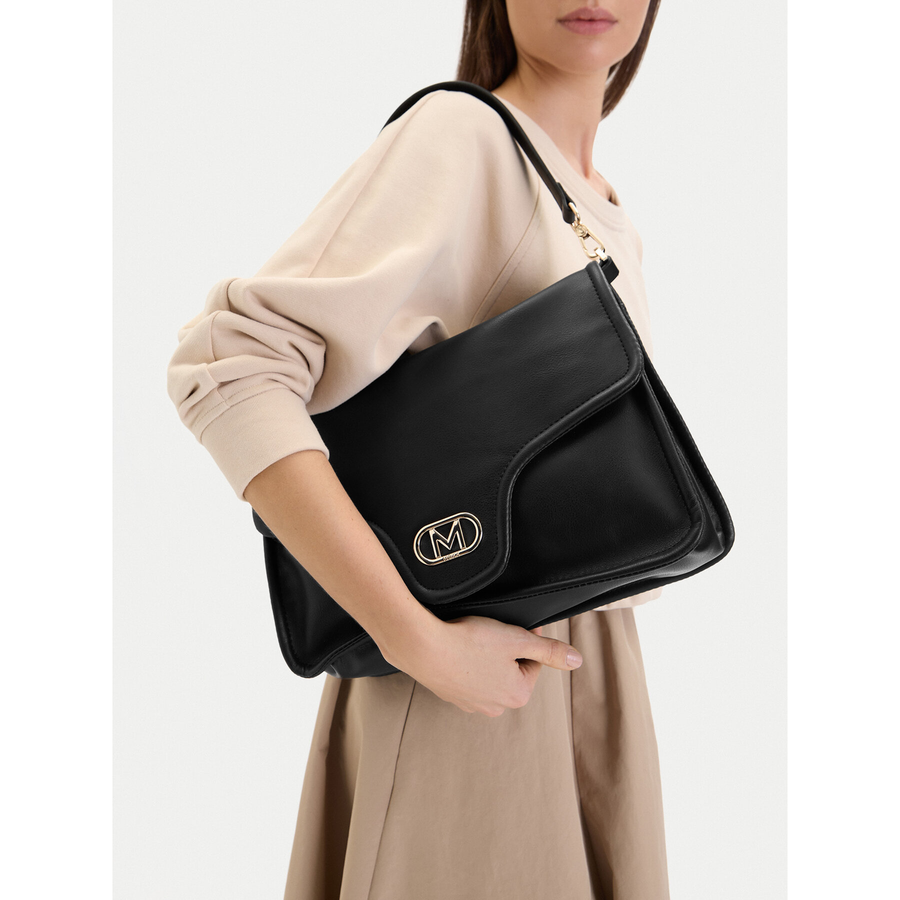 Geantă MEXX EO-MEXX-B-001-09 Negru