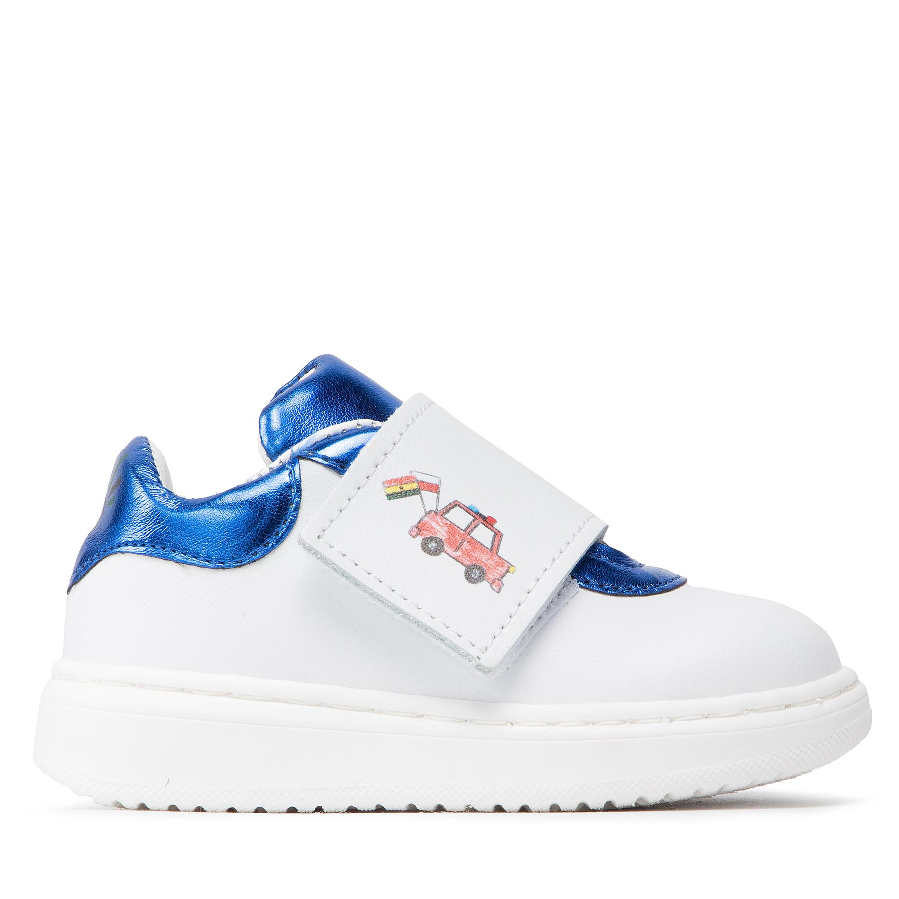 Sneakers Omenaa Foundation