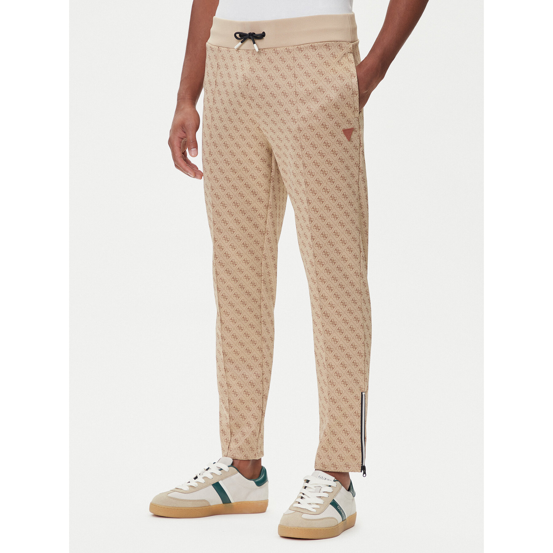 Guess Jogginghose Z2BB05 K7122 Beige Regular Fit