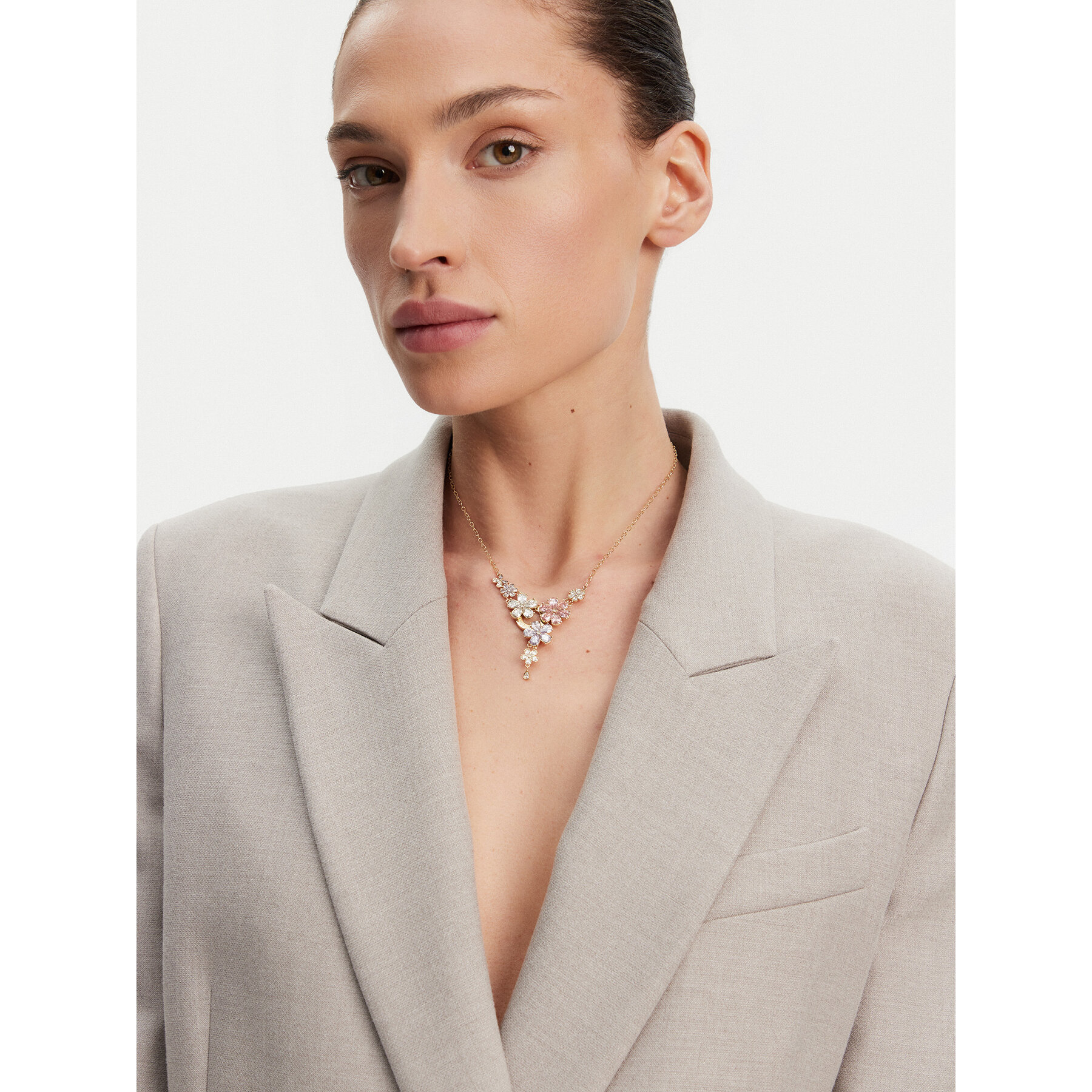 Колие Guess JUBN05 100JW Златист