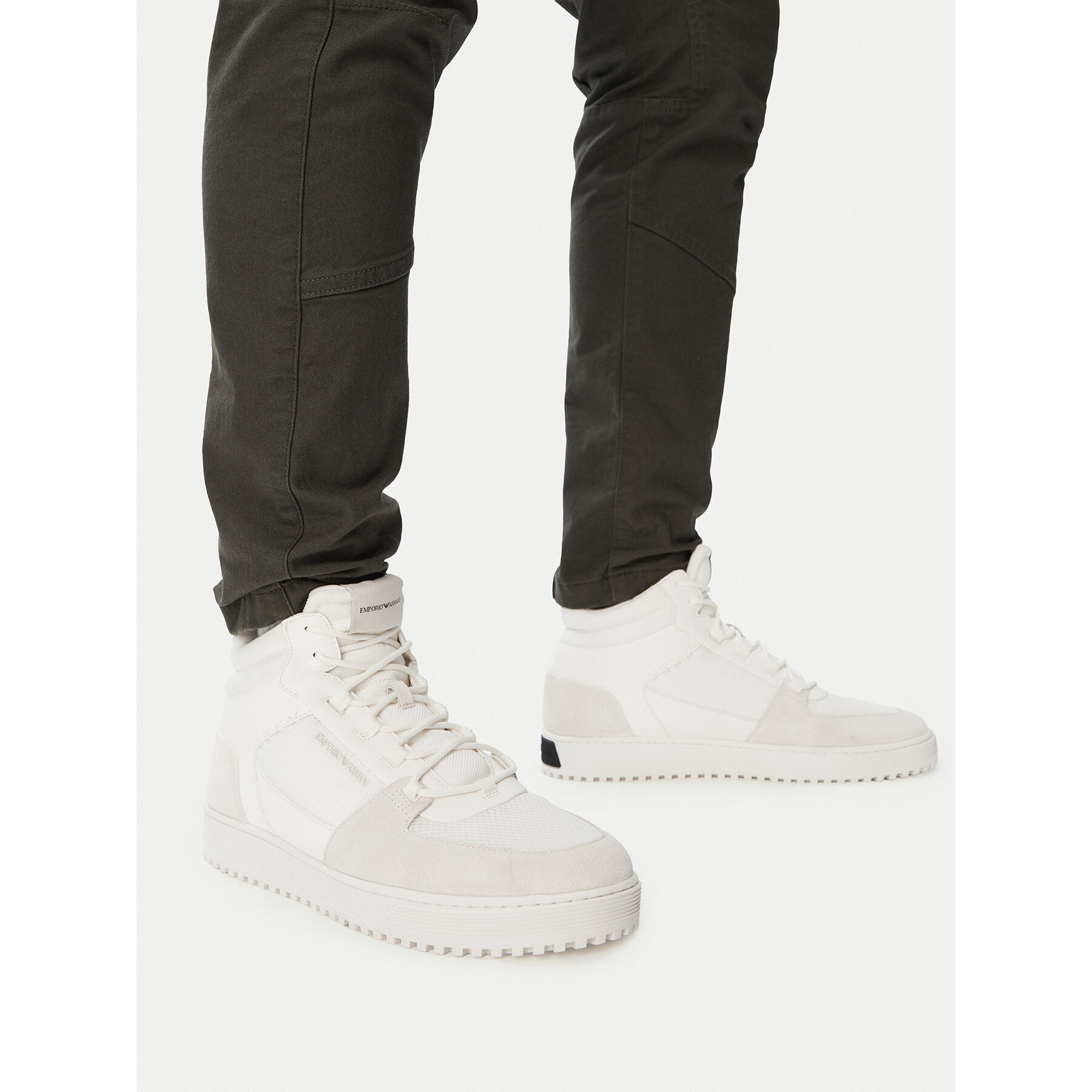 Sneakers Emporio Armani EM004840 AF24321 M0360 Alb