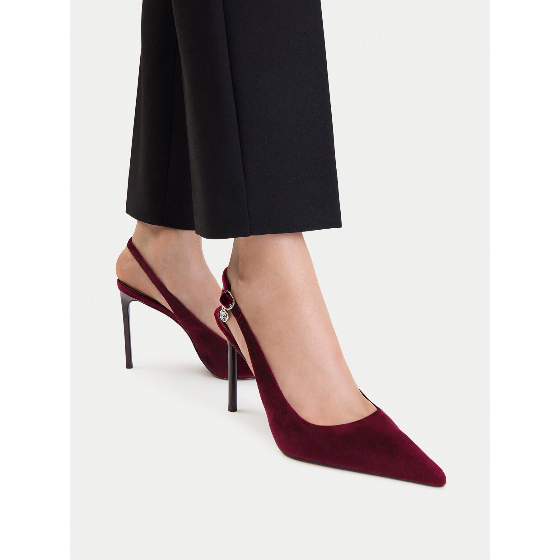Pantofi cu toc subțire Nine West EO-TS6384-02 Vișiniu