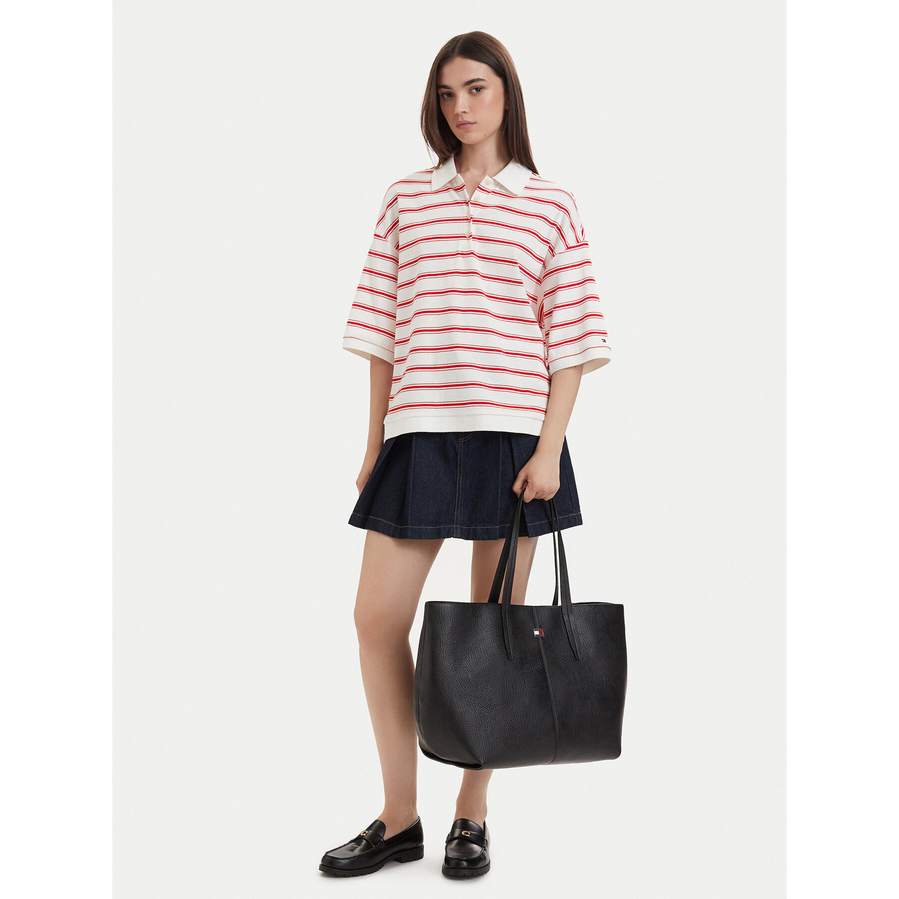 Torbica Tommy Jeans Tjw Slouchy City Tote AW0AW18789 Crna