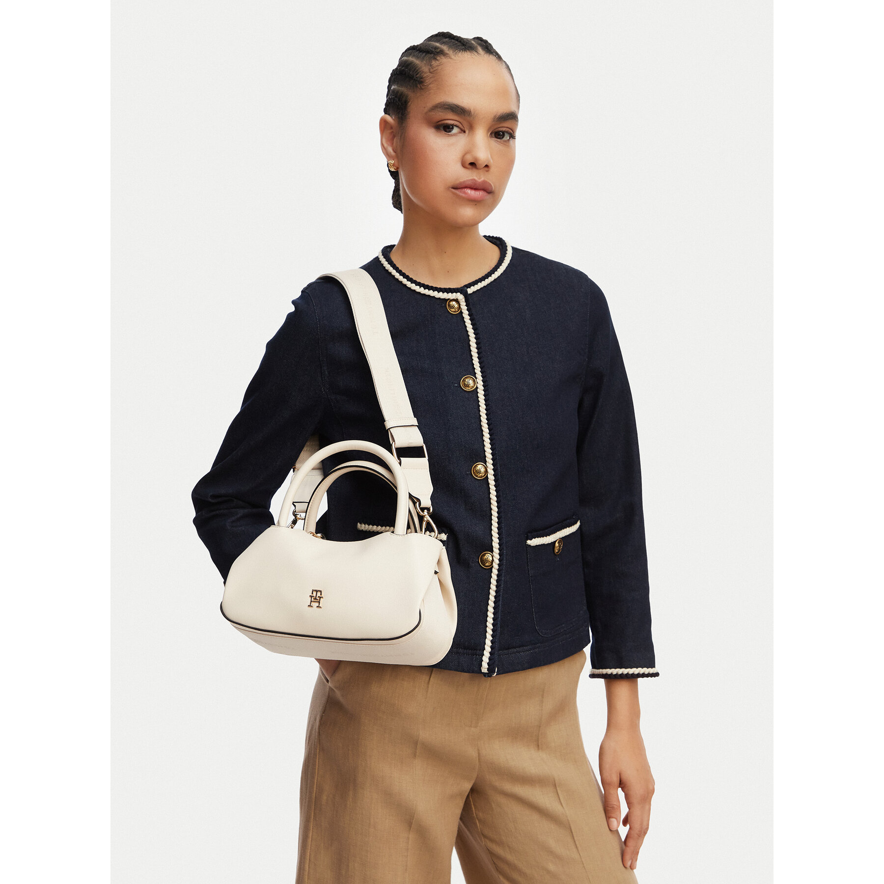 Ročna torba Tommy Hilfiger Th Logotape Mini Satchel AW0AW18743 Bela
