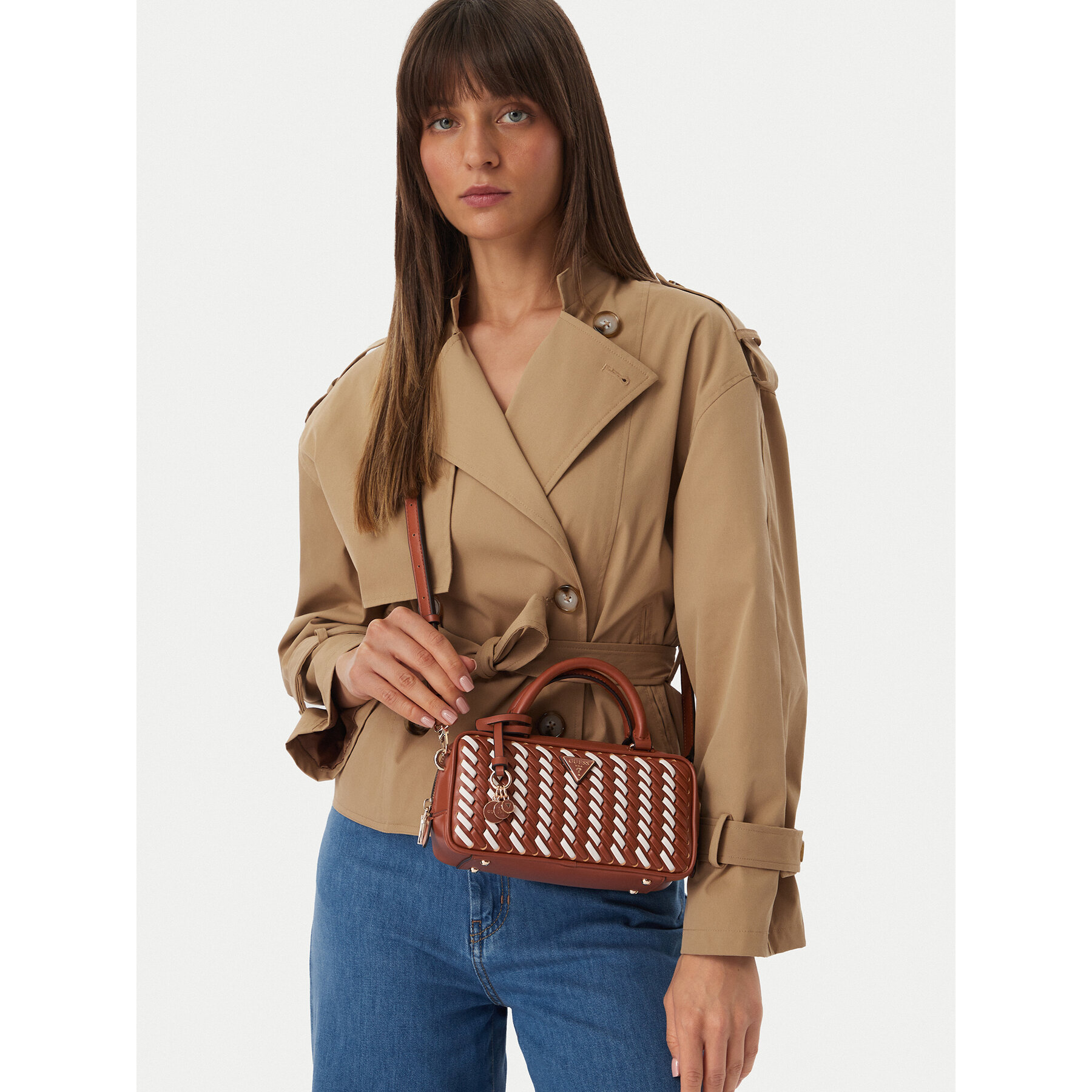 Ročna torba Guess Kora Mini HWWG97 48760 Rjava