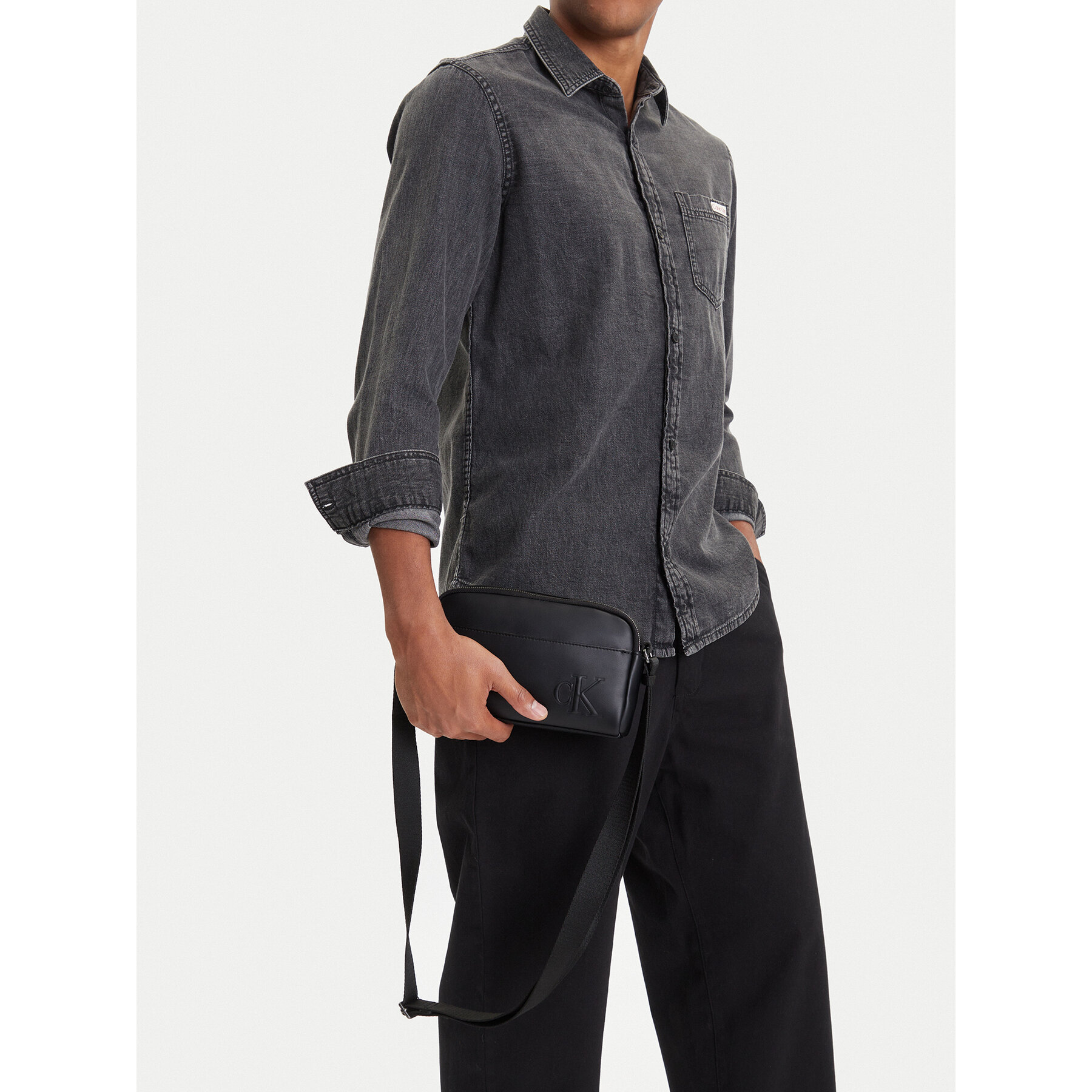 Τσαντάκι Calvin Klein Ck Camera Bag LV04D3247G Μαύρο
